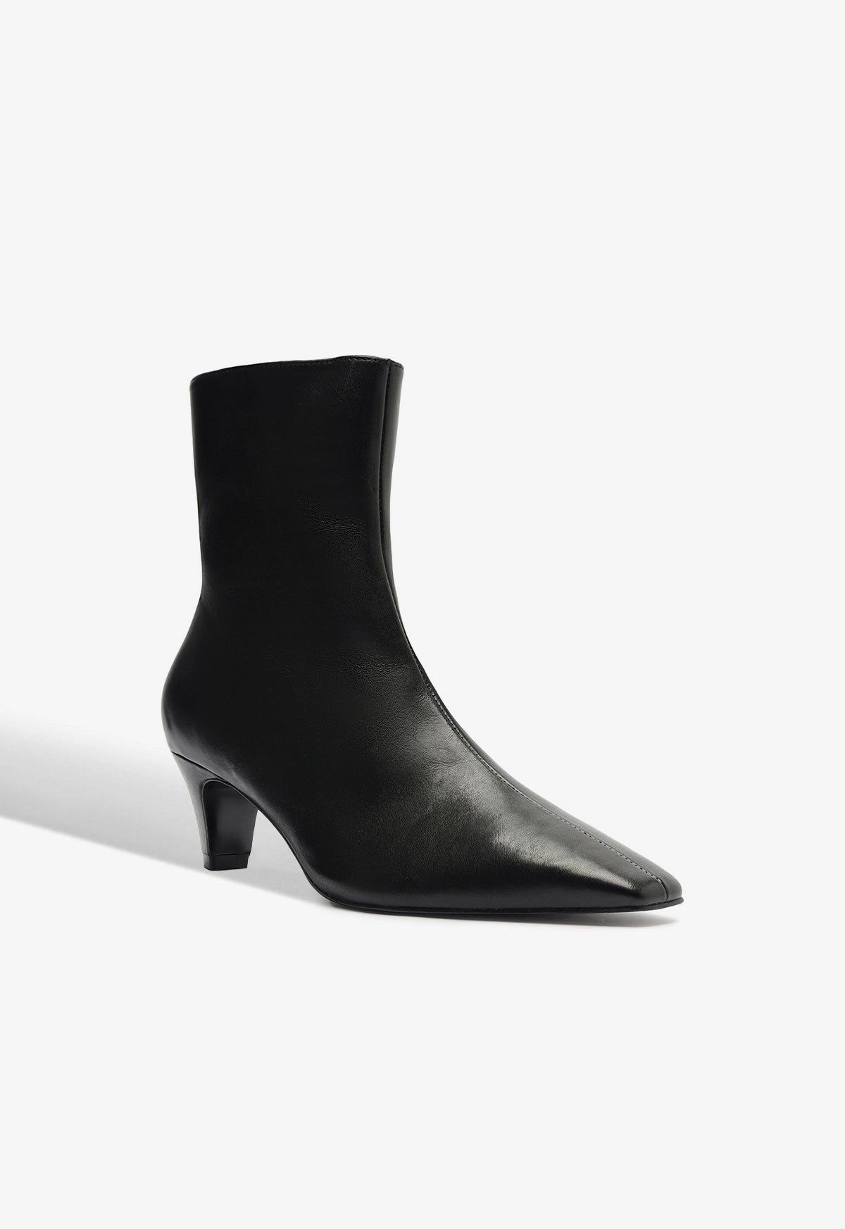 Bold Red Breathable Mountain Hike Dellia Bootie