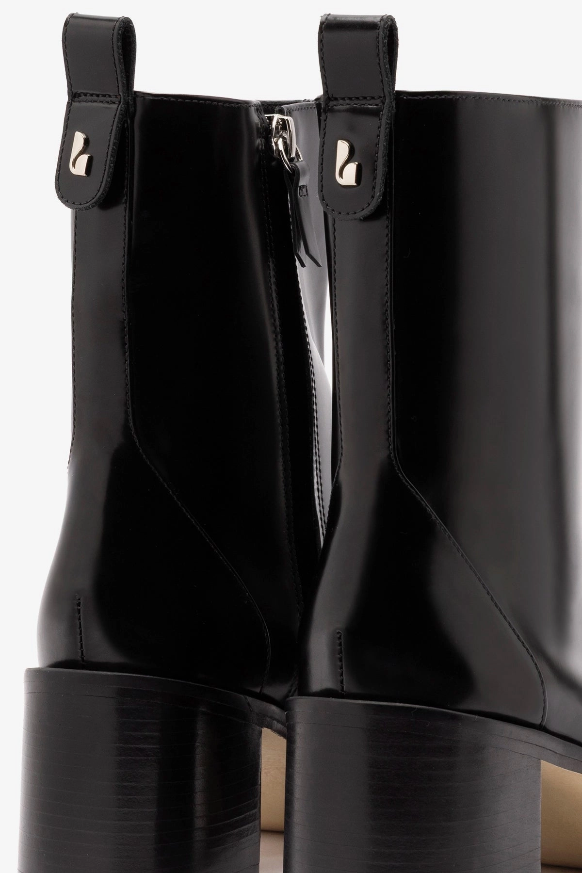 ventilation channels Athletic Edge Mini Ricky Boot In Black Box Leather