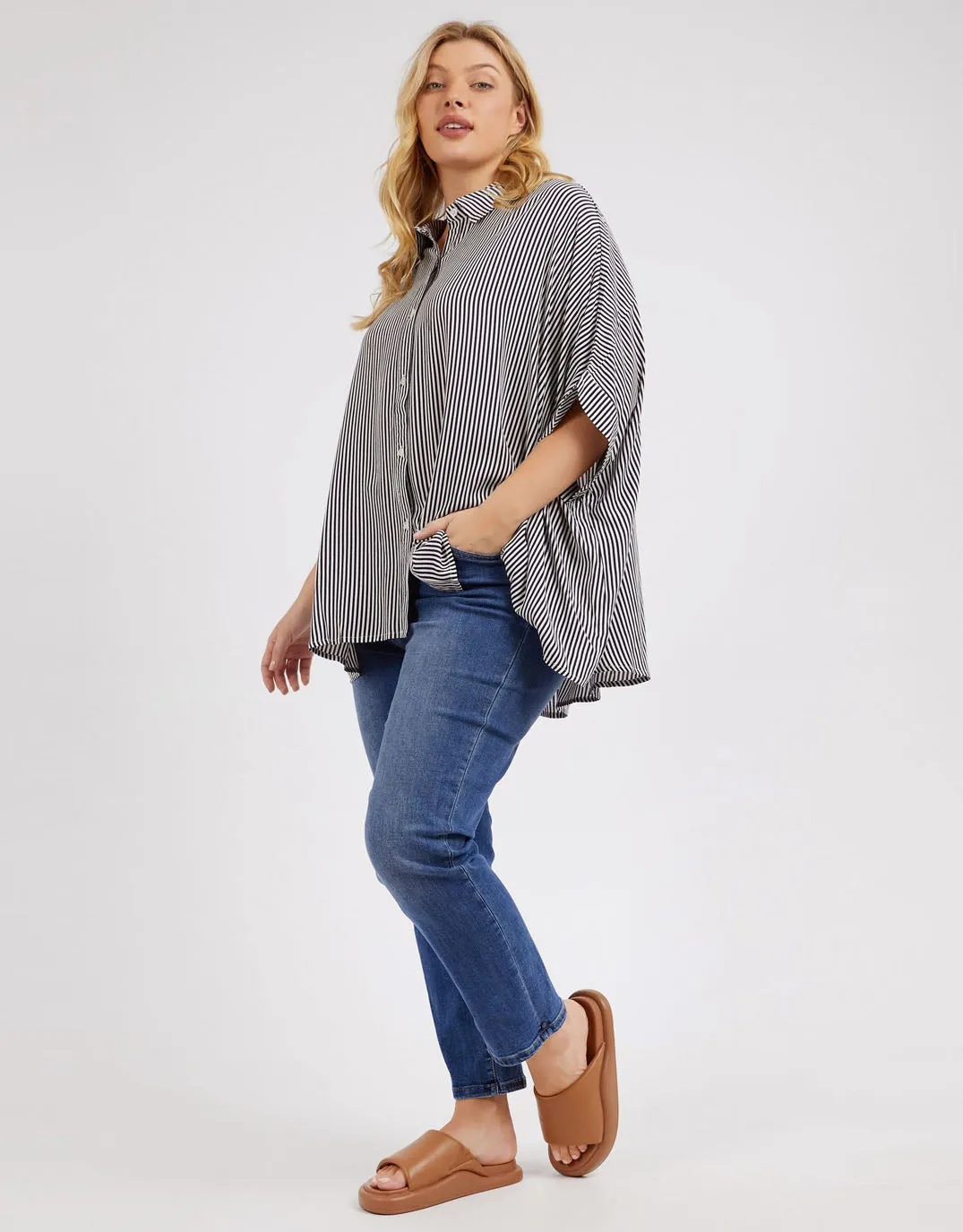 Luna Shirt - Navy Thermal Regulation Fabric Odorless Binding Tape
