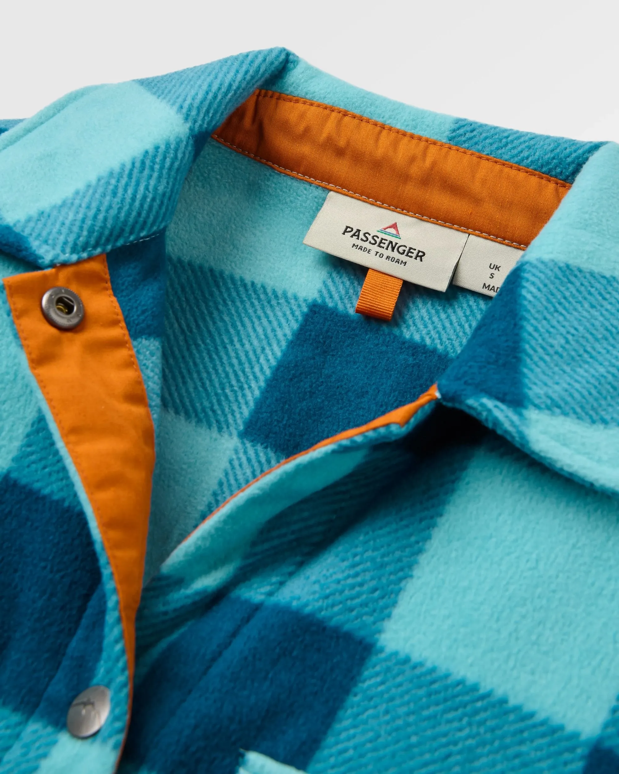East Recycled Polar Fleece Shirt - Retro Blue Check Stylish Design