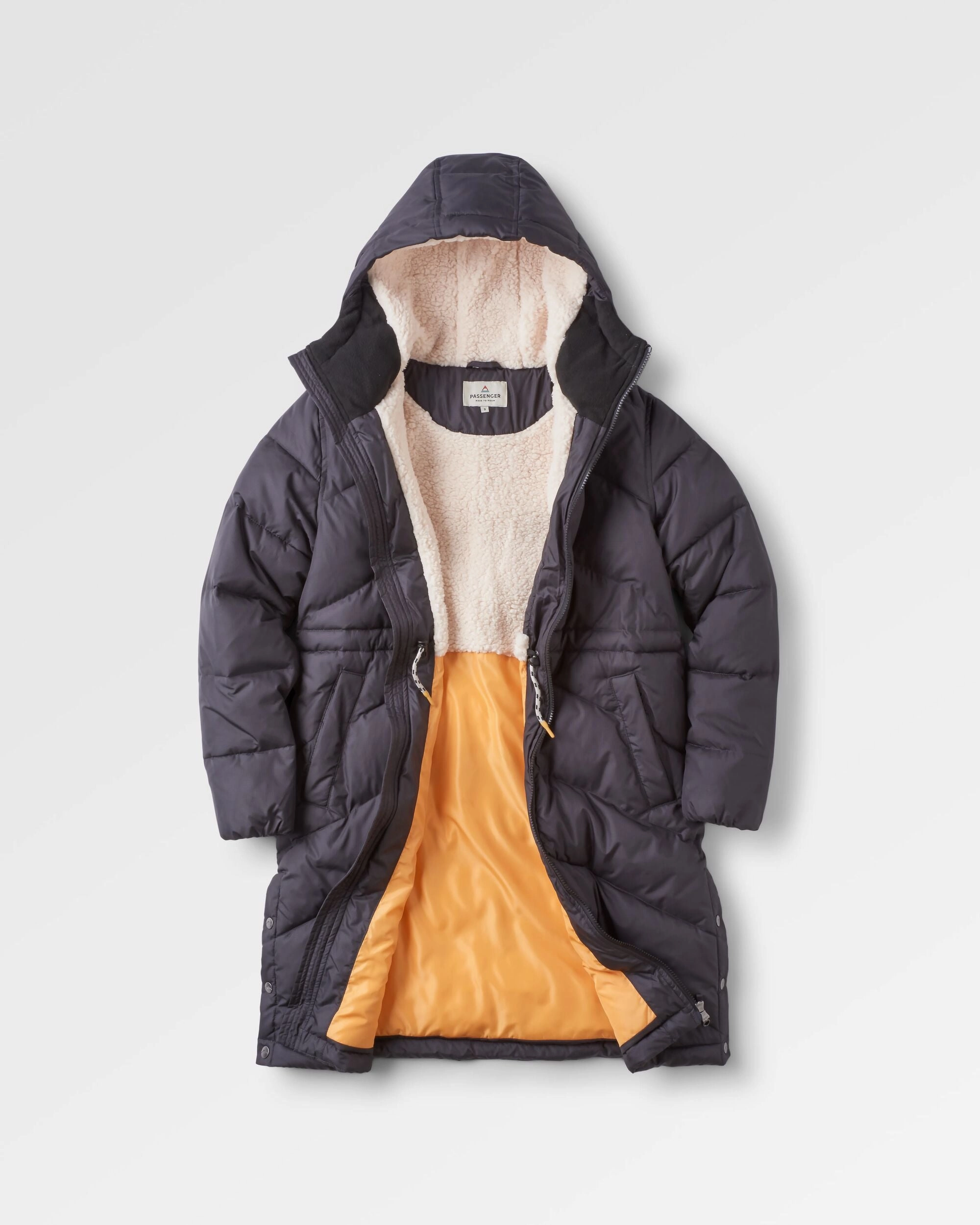 Clean Silhouette Anti Pilling Surface Kinsey Recycled Jacket - Phantom Black