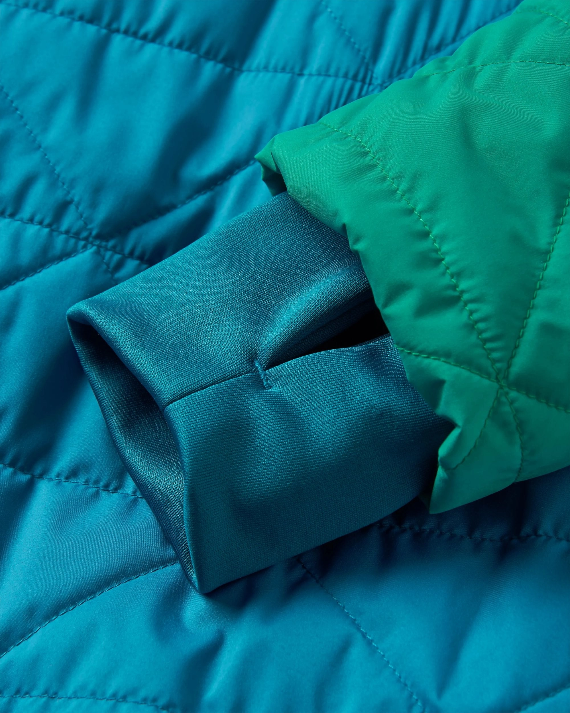 Trace Recycled Thermore? Insulated Jacket - Greenlake Low Profile Logoing Modern Travel Look