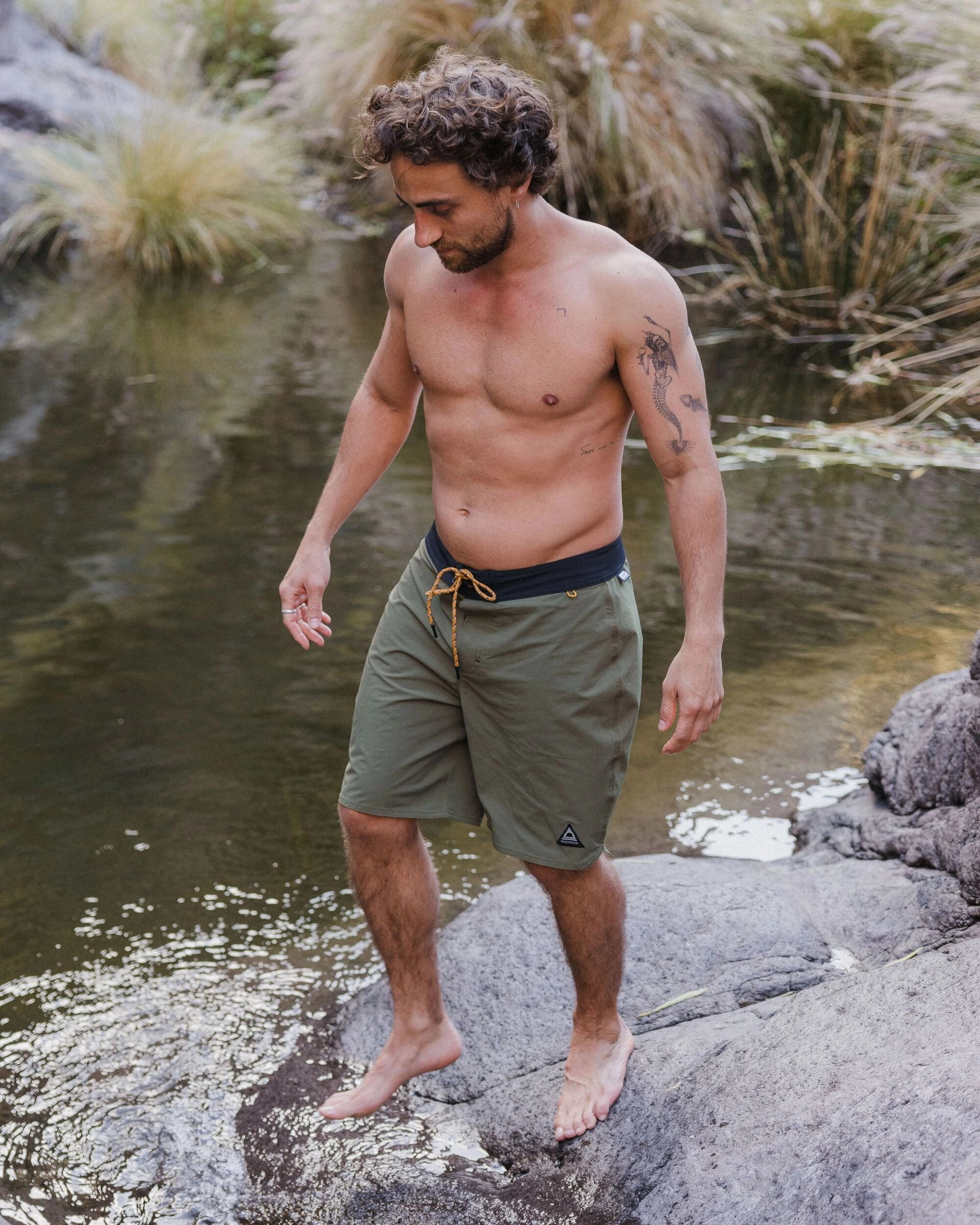 Cruiser NetPlus? Recycled 19" Boardshort - Khaki Motion Support