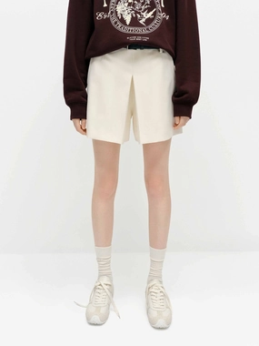Flexible stretch All Purpose Utility Fit Wool Blend Belted Shorts