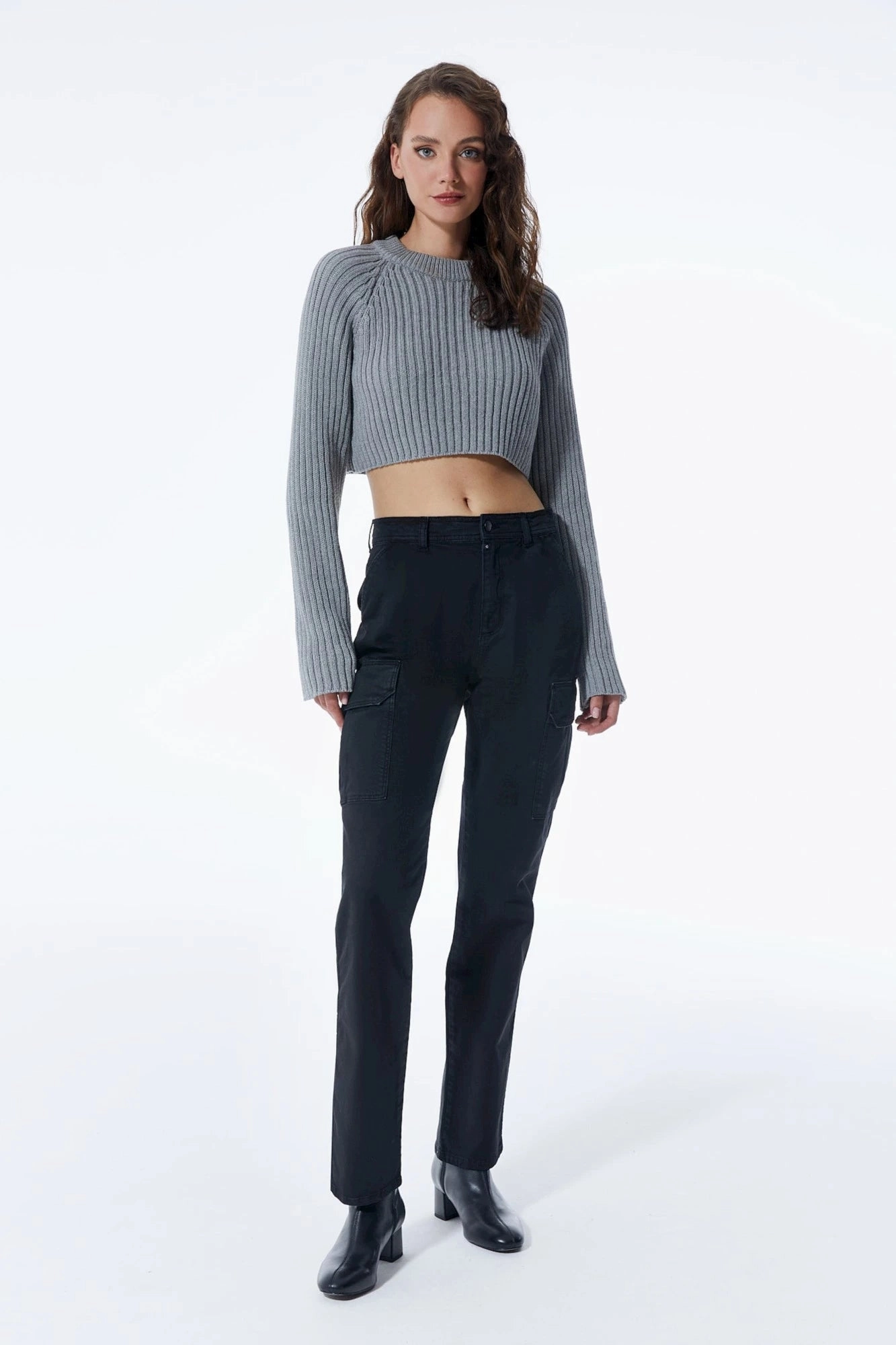 Daphne - Cargo Pant -Black- L30 Outdoor Wear