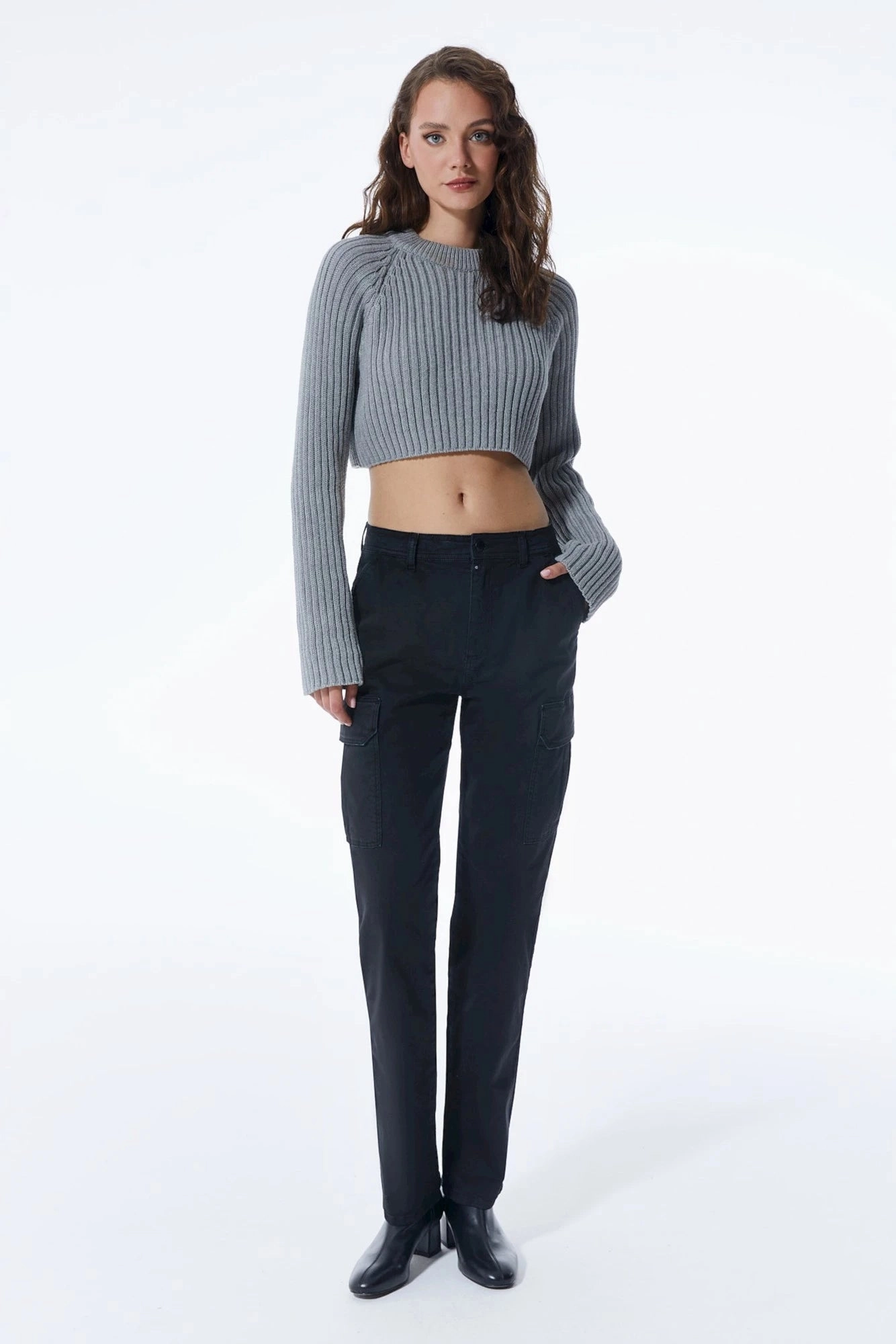 No Gap Waistband Daphne - Cargo Pant -Black- L30