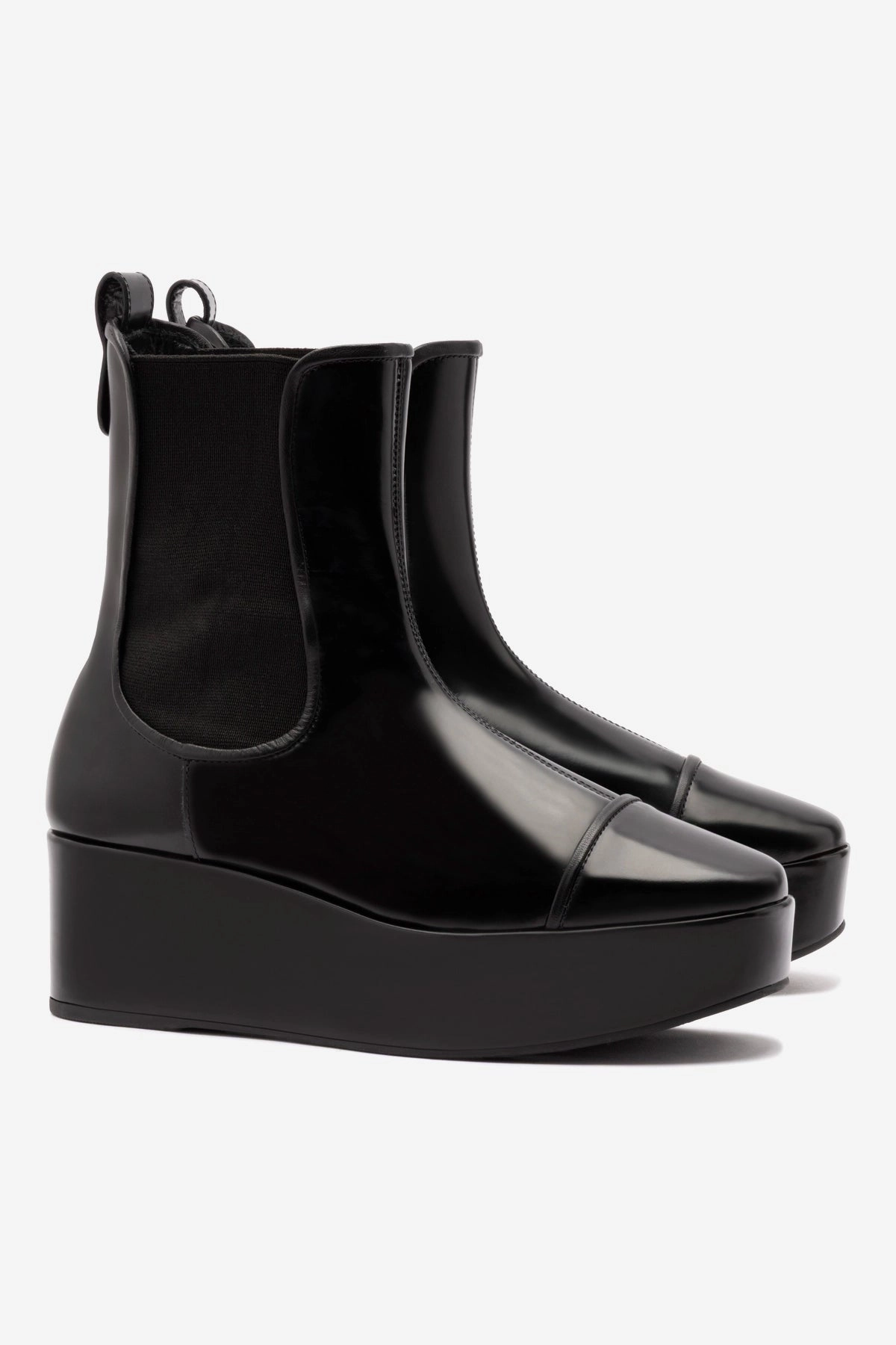 Dani Chelsea Flatform Boot In Black Box Leather Stable Support Rural Traveler Seamless Comfort Cold Weather Commuter