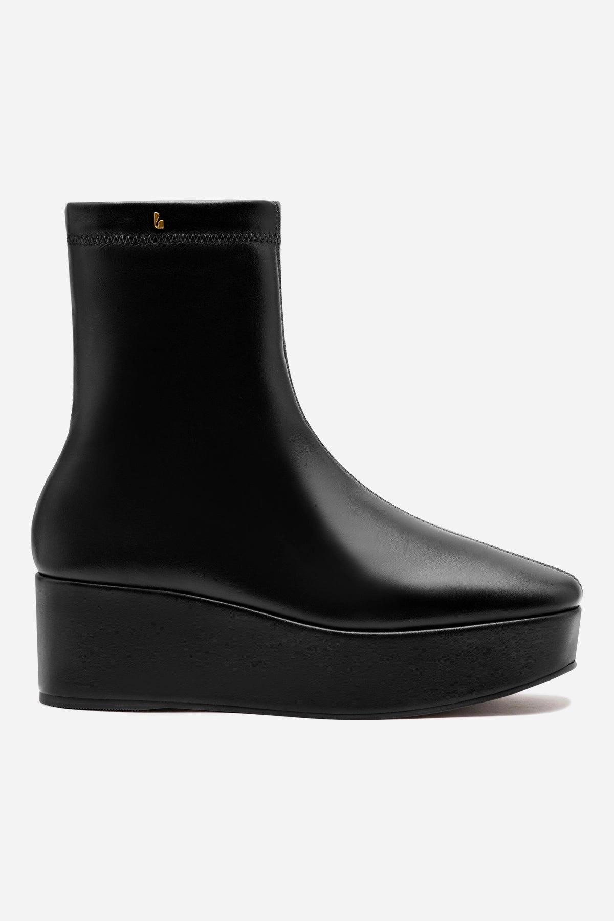 Dani Flatform Boot In Black Leather All Weather Rough Terrain