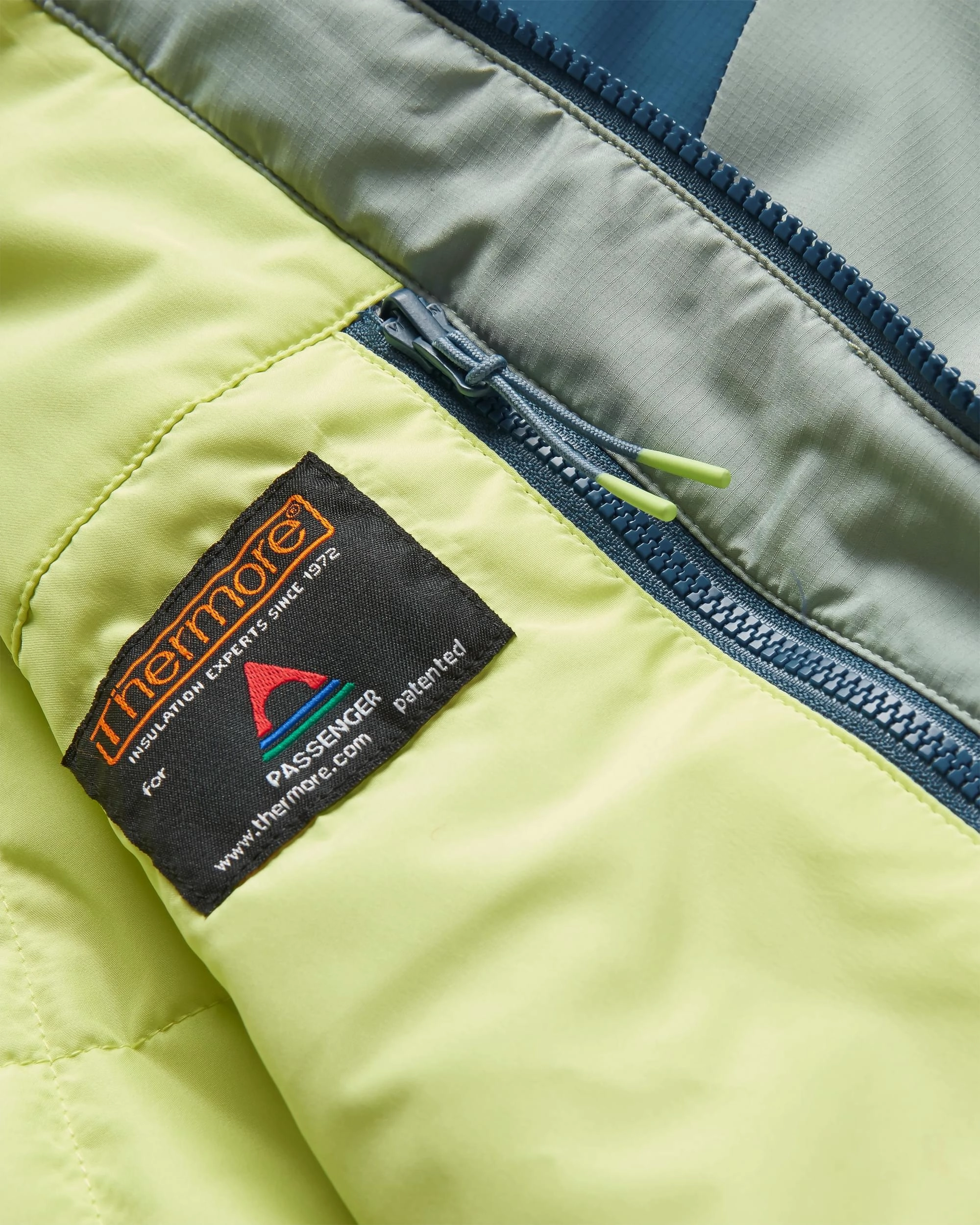 Daybreak Lightweight Recycled Thermore? Insulated Jacket - Pistachio/Blue Steel Hypoallergenic fabric Odor Control Treatment