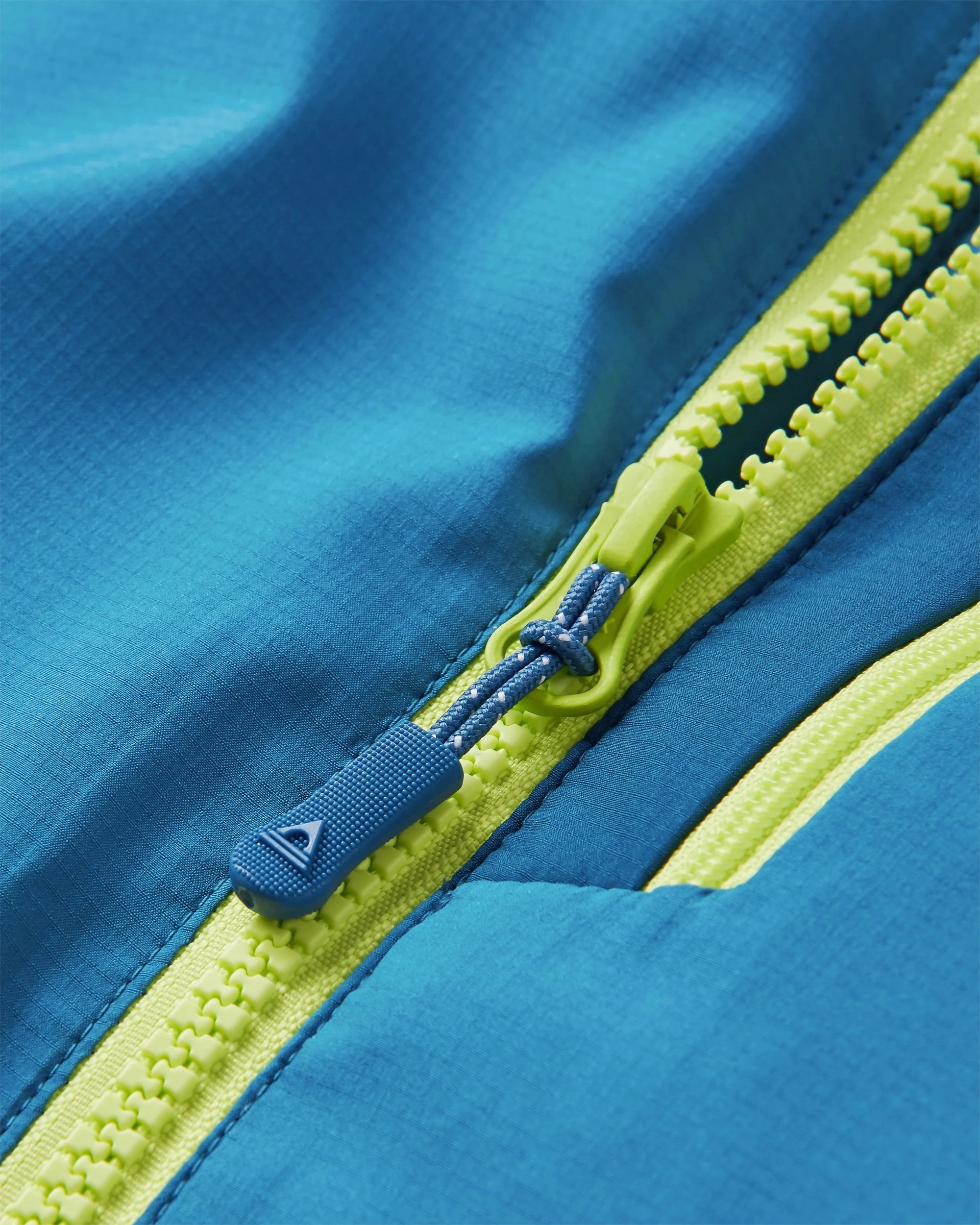 Odor Resistant Fabric Double Layered Daybreak Lightweight Recycled Thermore? Insulated Jacket - Tidal Blue/Blue Steel/Birch