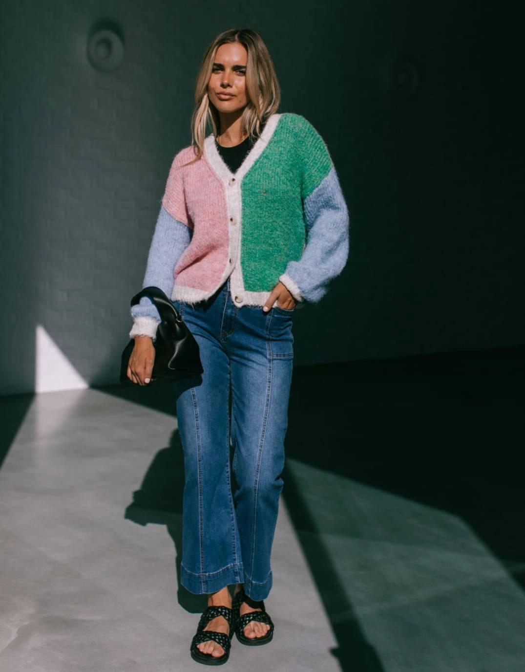 Heat Reflective Layer Clean Fit Design Delphine Wool Blend Cardi - Pink/Blue/Green