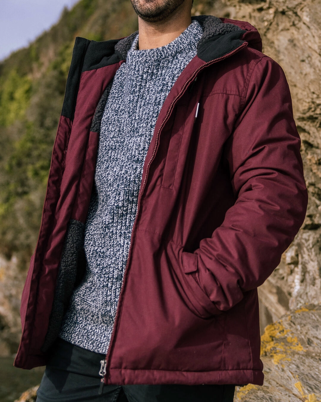 Durable zipper pull Discover Recycled Sherpa Lined Jacket - Wine