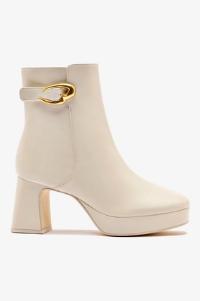 Dolly Verona Low Boot In Ivory Leather Waterproof Snow Trekker