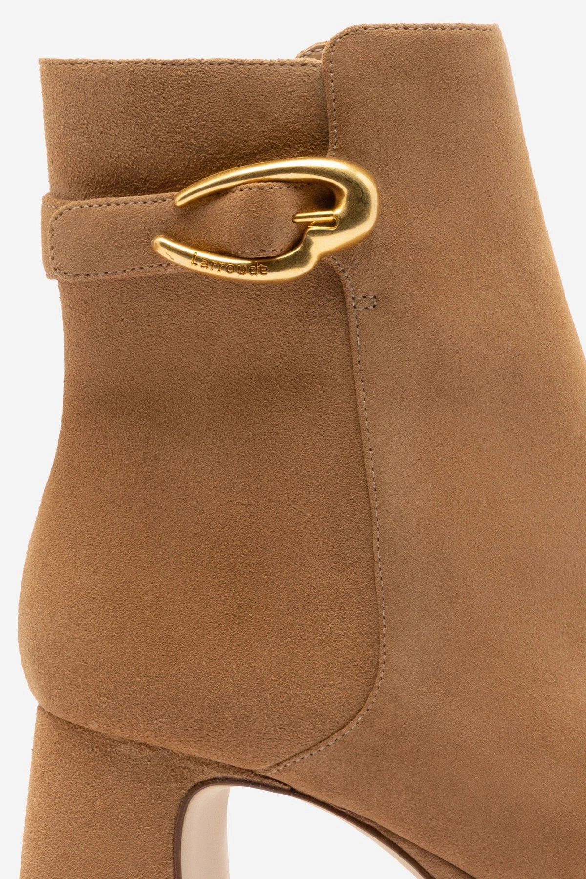 Suede Feel Dolly Verona Low Boot In Peanut Suede