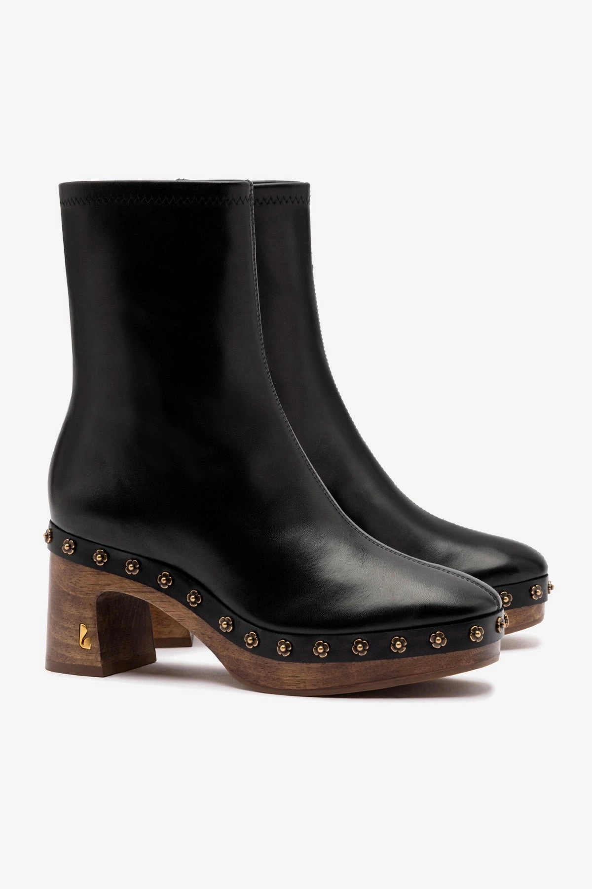 Flex Groove Technology Heat Resistant Coating Dolly Wooden Boot Low In Black Leather