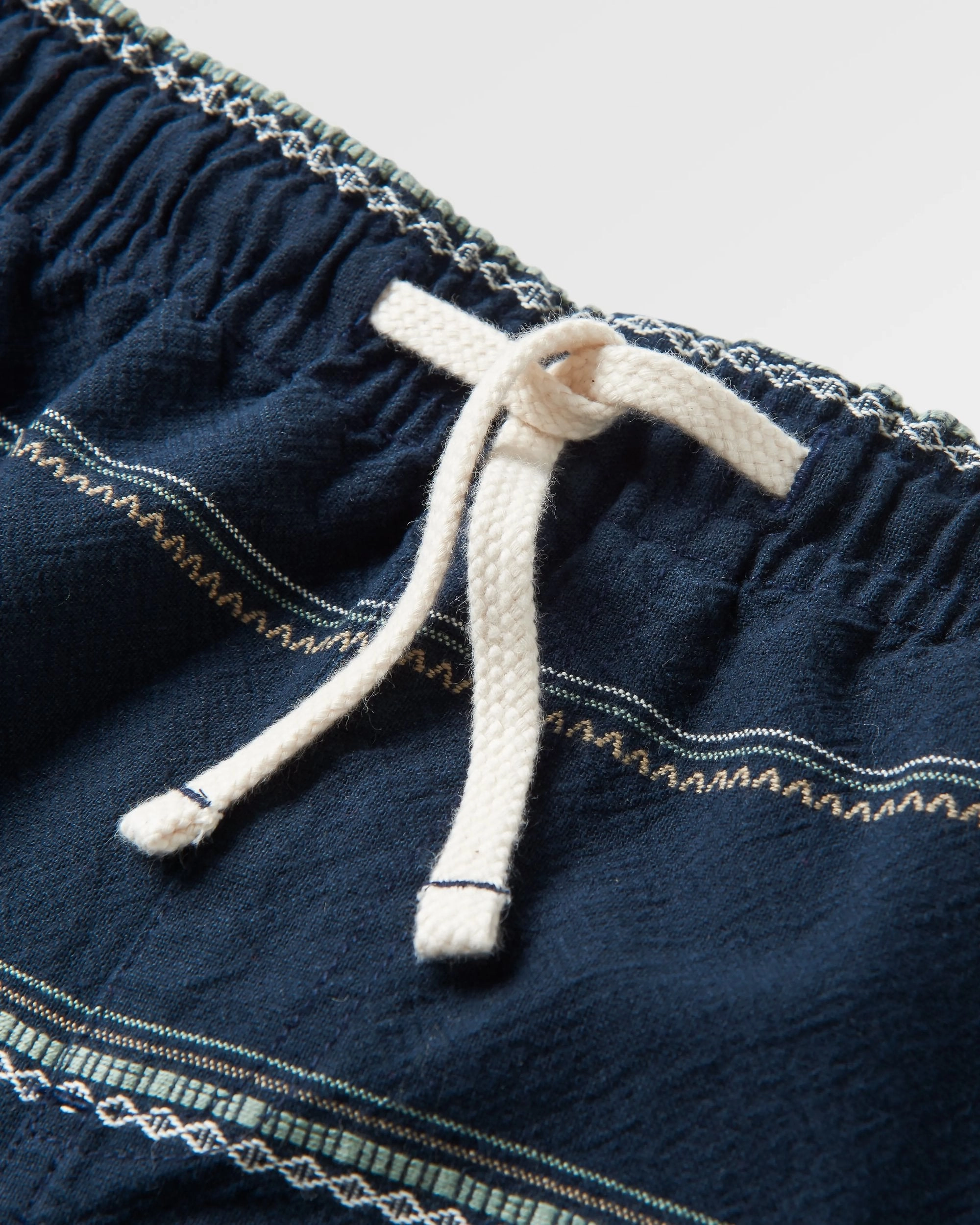 Multi Pocket System Drifter Organic Cotton Jacquard Short - Deep Navy Jacquard Stripe