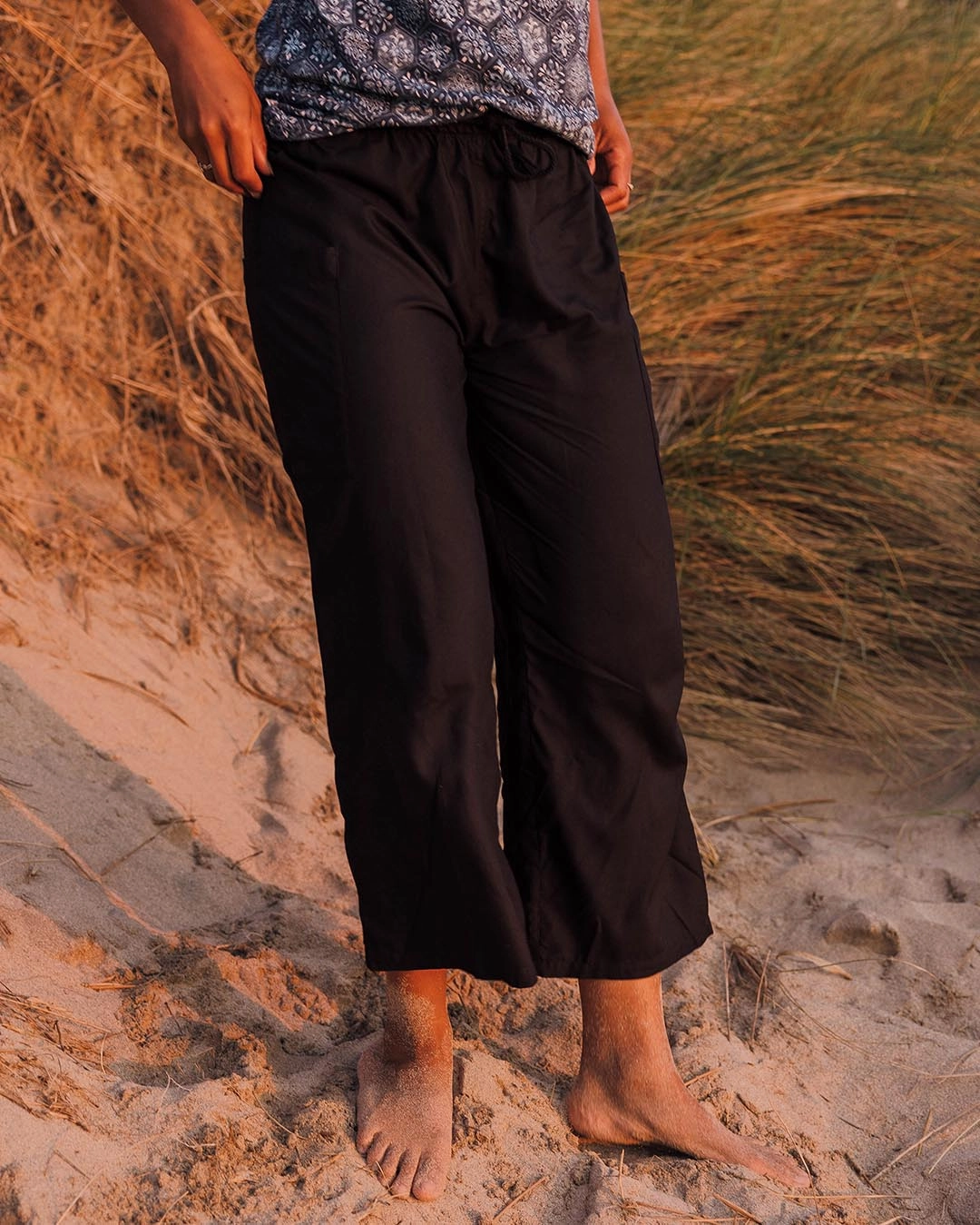 Hazel Woven Trouser - Black Stylish Layers hypoallergenic material