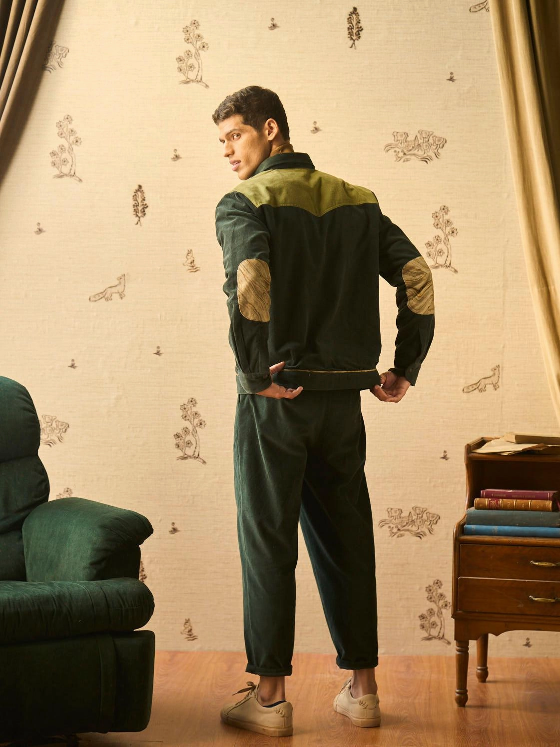Earnest Jacket Articulated Ergonomic Fit HypoallergenicMaterial