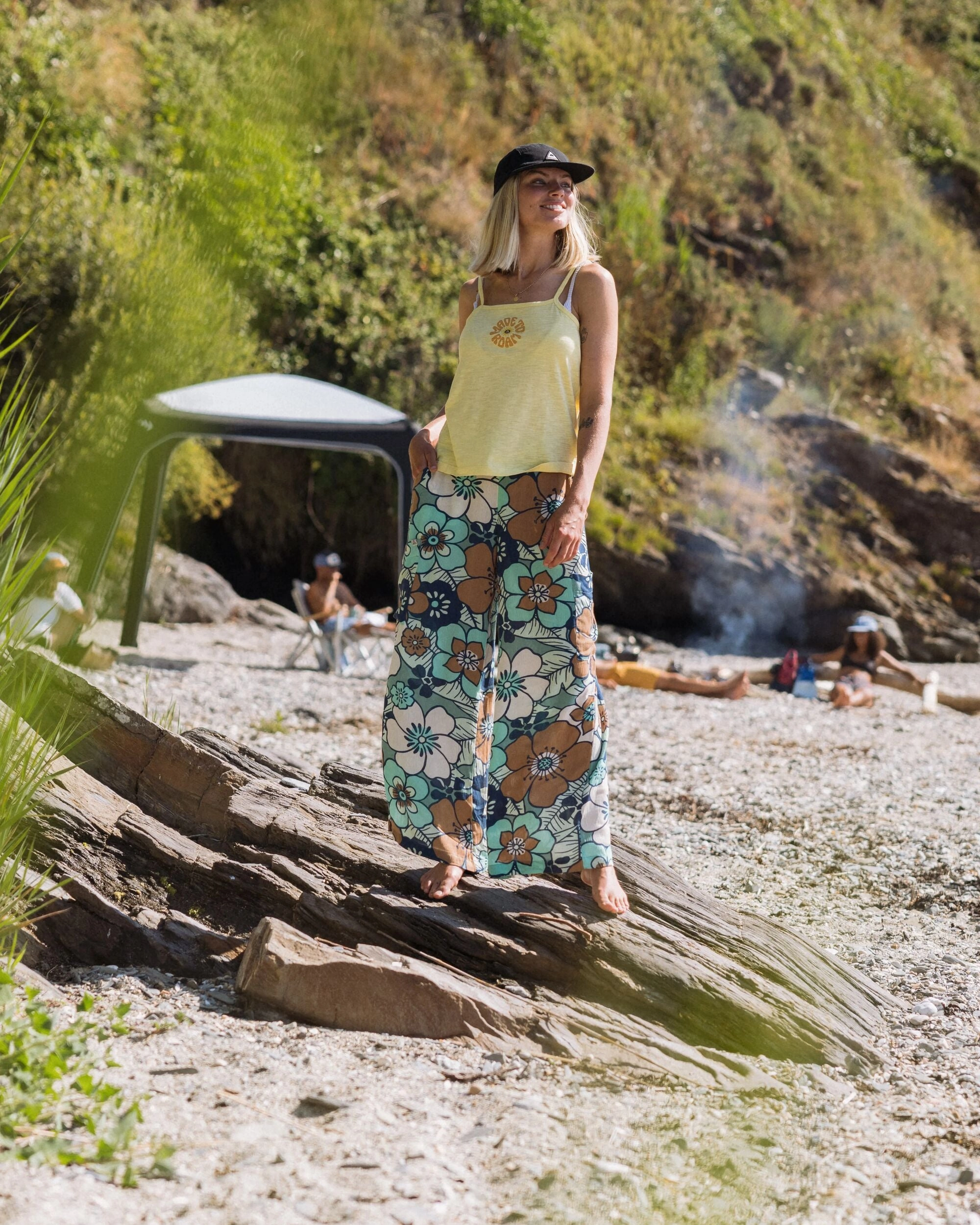 Relaxed Comfort Look Someday Woven Trouser - Vintage Floral Aqua