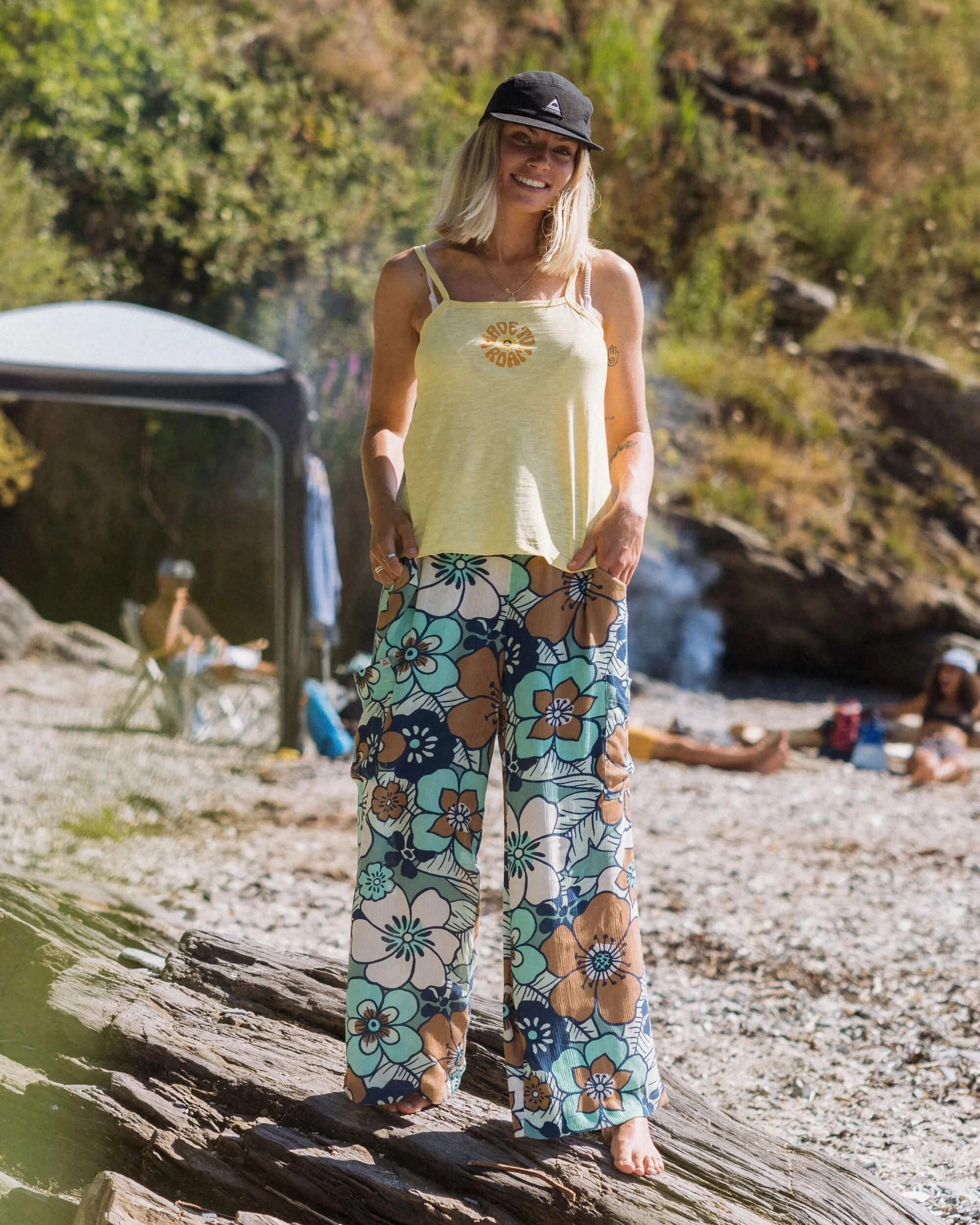 No Bunching Someday Woven Trouser - Vintage Floral Aqua