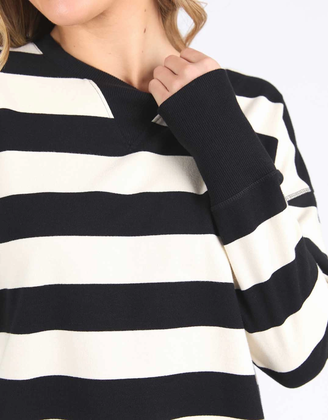 Striped Delilah Crew - Black/Vintage White Stripe Outdoor Trend Look