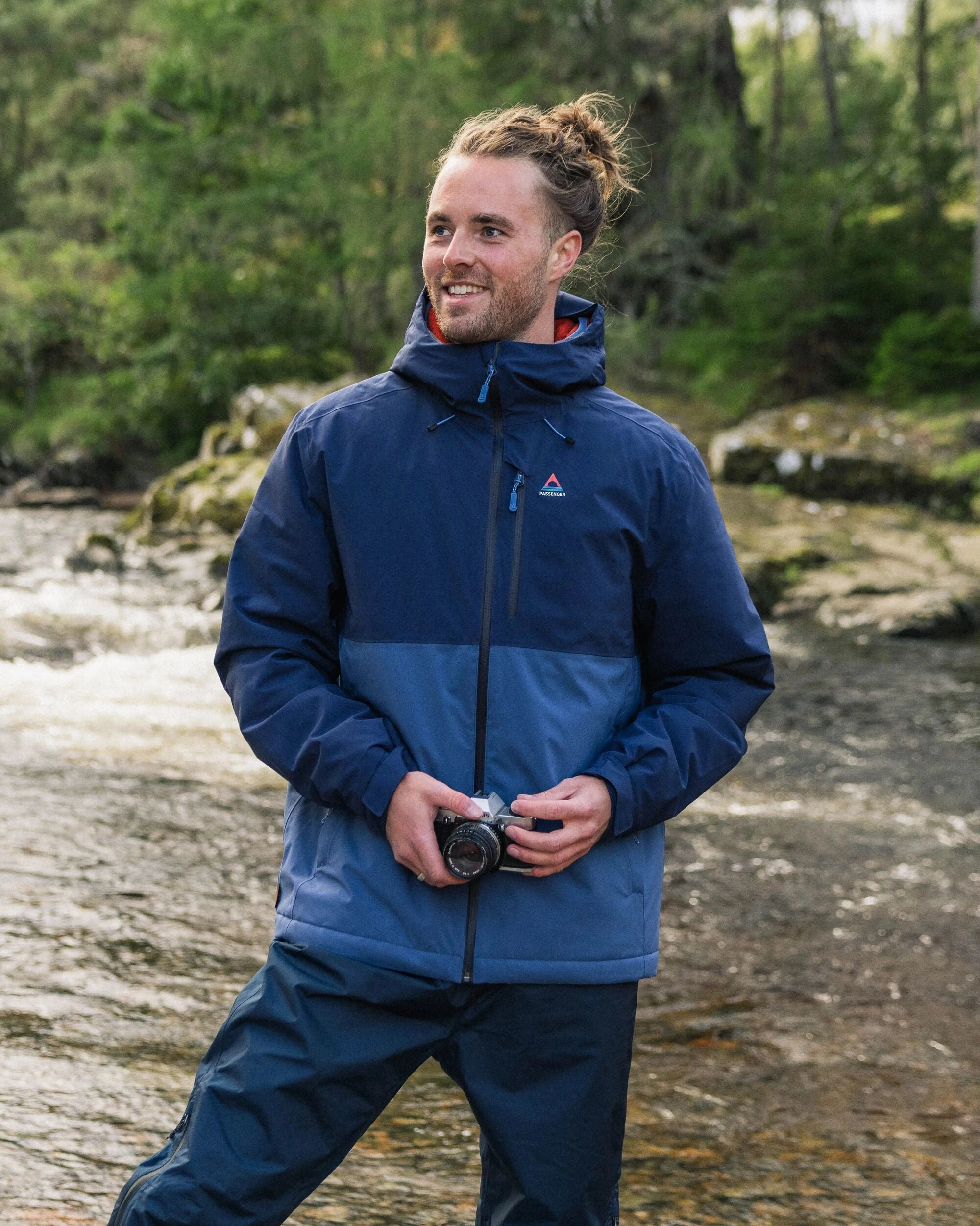 Loose Fit Fashion Event Eclipse Insulated Waterproof Jacket - Rich Navy