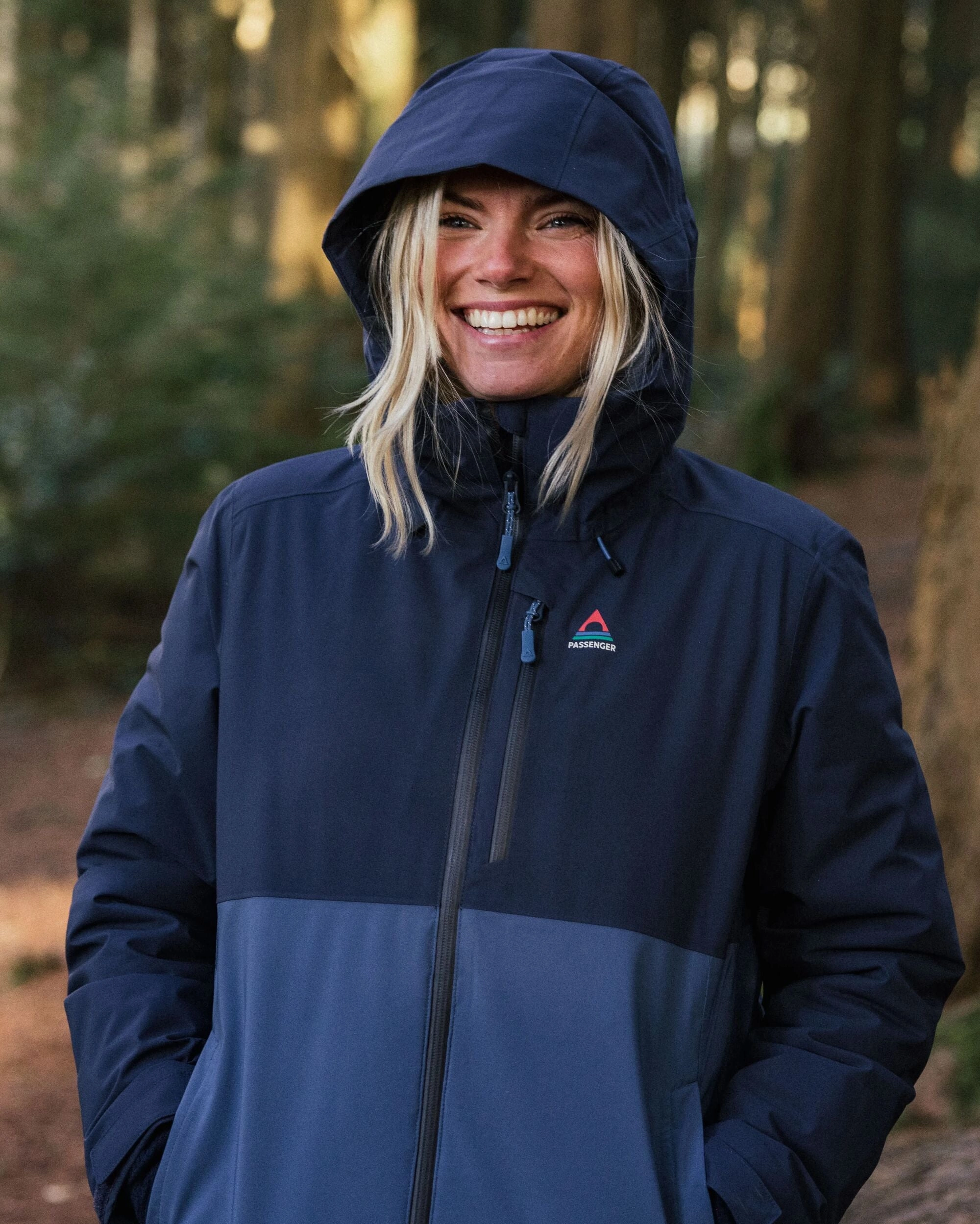 Elevate Insulated Waterproof Jacket - Rich Navy Compression Panels