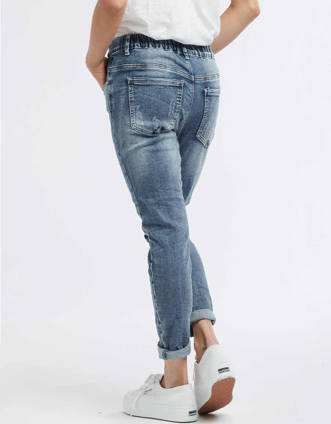 Emma Stretch Jean - Denim Date Night Casual Friday Vibrant Bold Look Street Fashion
