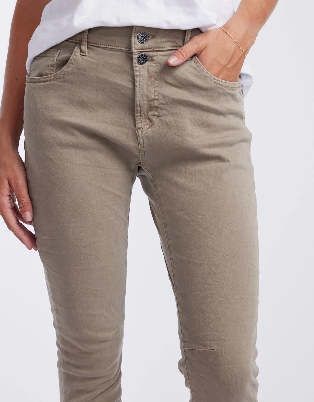 Night Out Bold Look Emma Stretch Jean - Elk