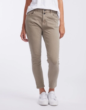 Emma Stretch Jean - Elk Eco Friendly Date Night
