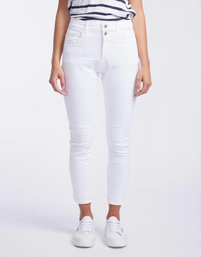 Modern Minimalist Creative Look Natural Fit Emma Stretch Jean - White