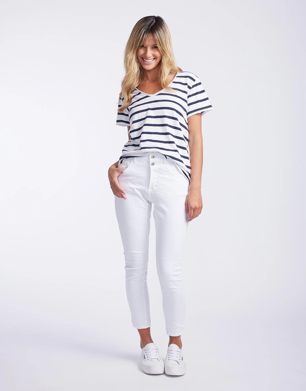Emma Stretch Jean - White Timeless Edge