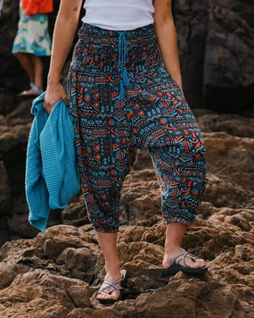 Daylily Loose Trouser - Elemental Geo Black MoistureWicking