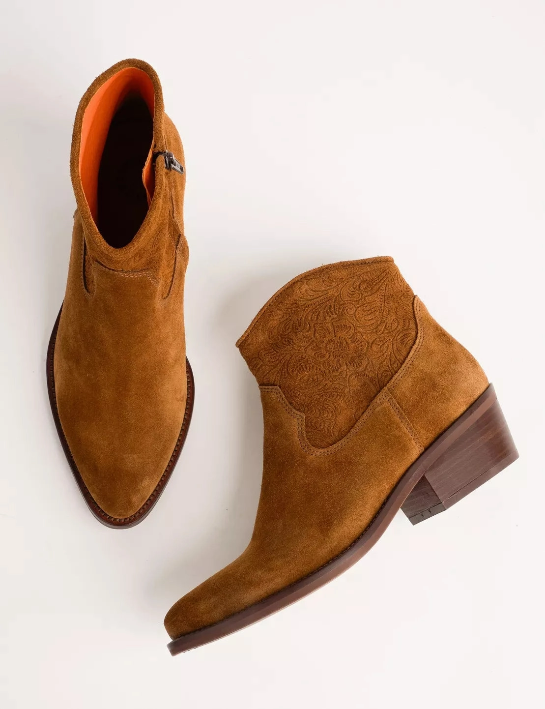Mud Ground mom style Penelope Chilvers Cassidy Cordoban Suede Boot in Peat