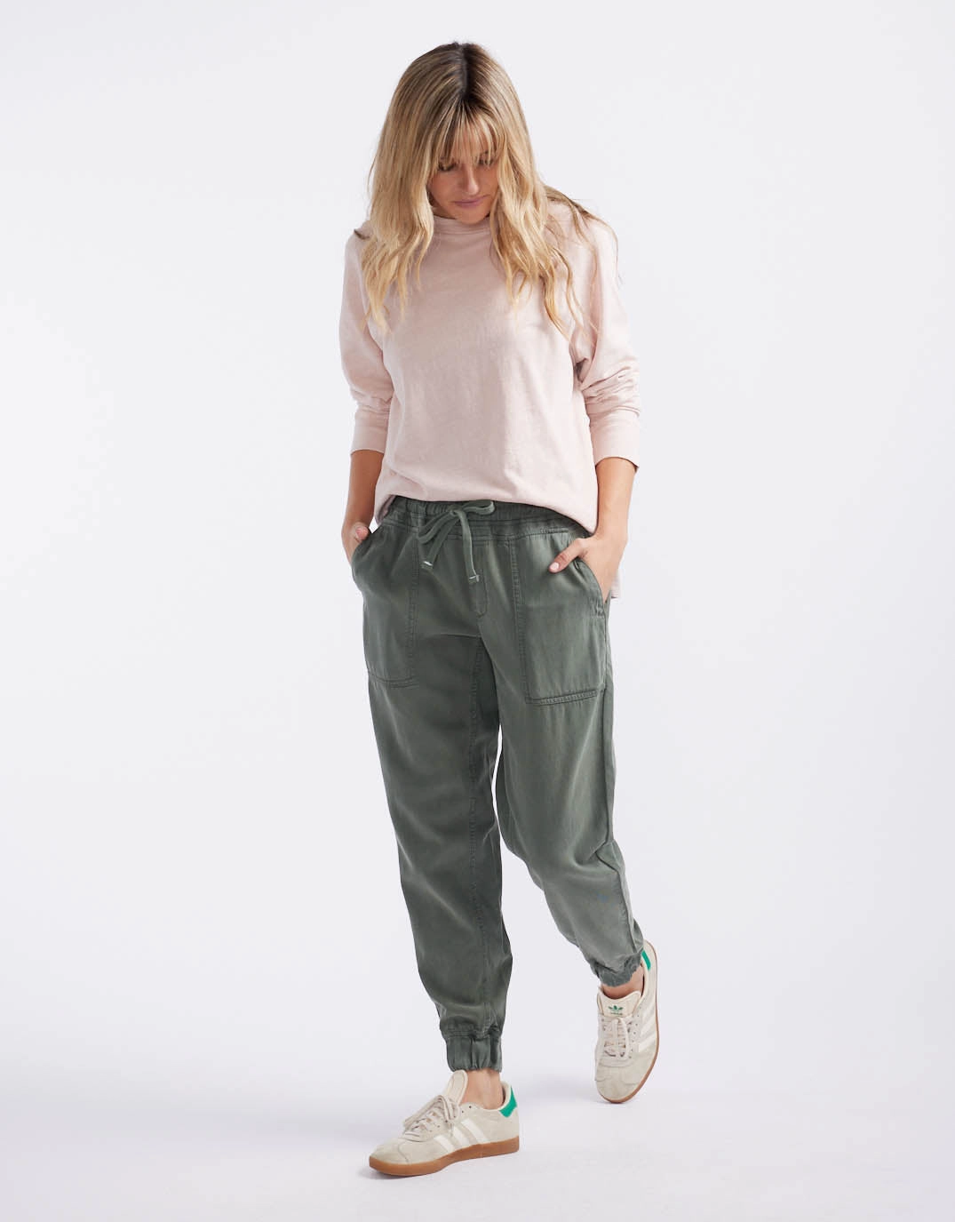 Blackout fabric Weekend Utility Pants - Khaki