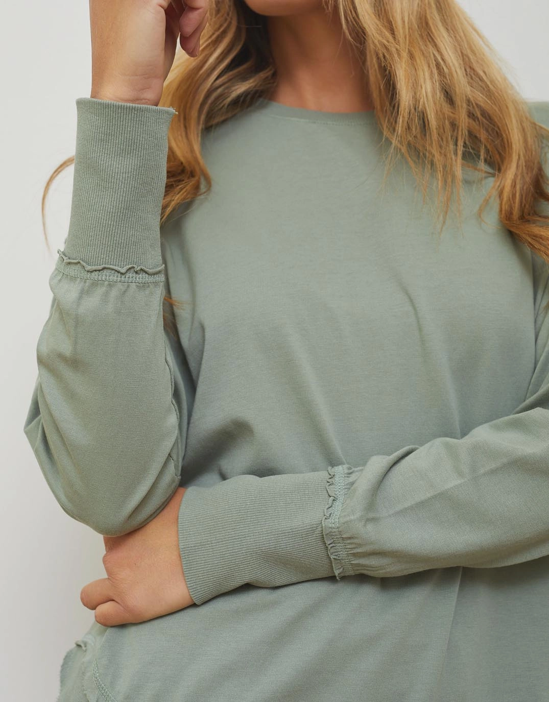 Easy Layering Gym workout Farrah Long Sleeve - Sage