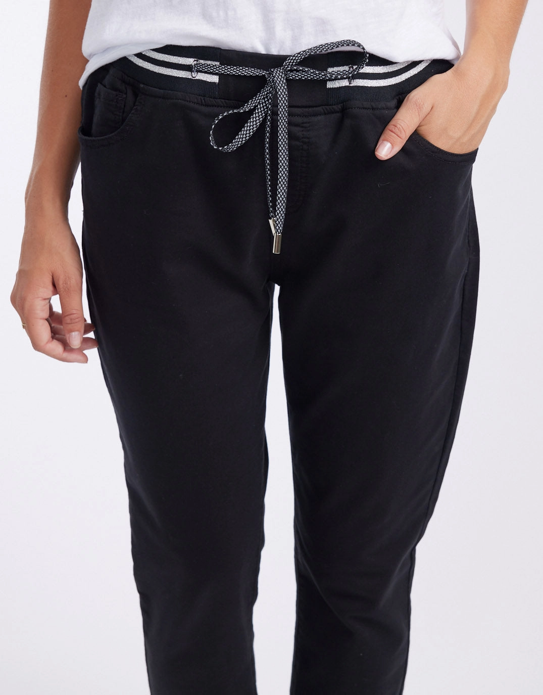 Quick Access Pockets Modern Waist Tommy Jeans - Black