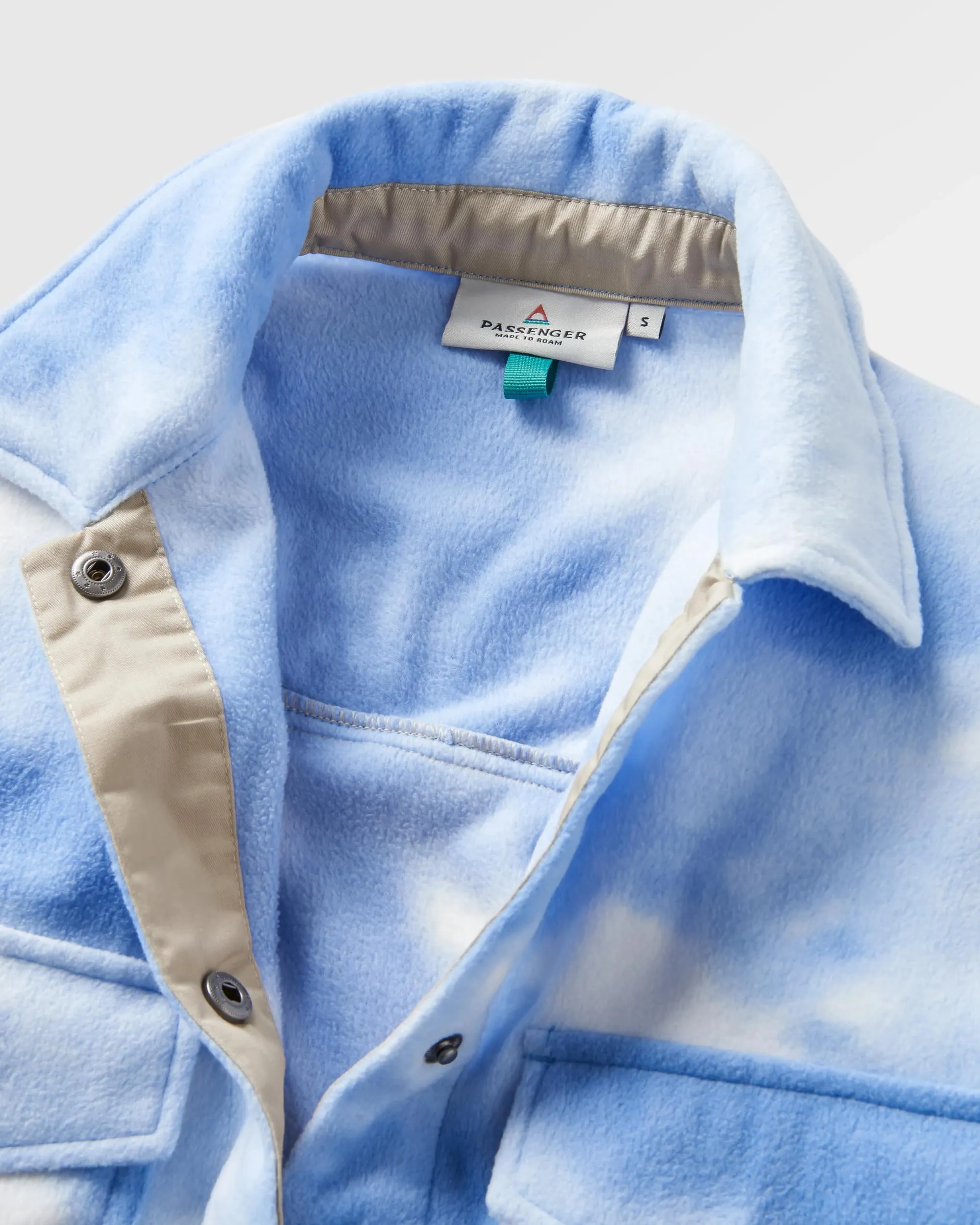 East Recycled Polar Fleece Shirt - Tie Dye Cornflower Nautical Look