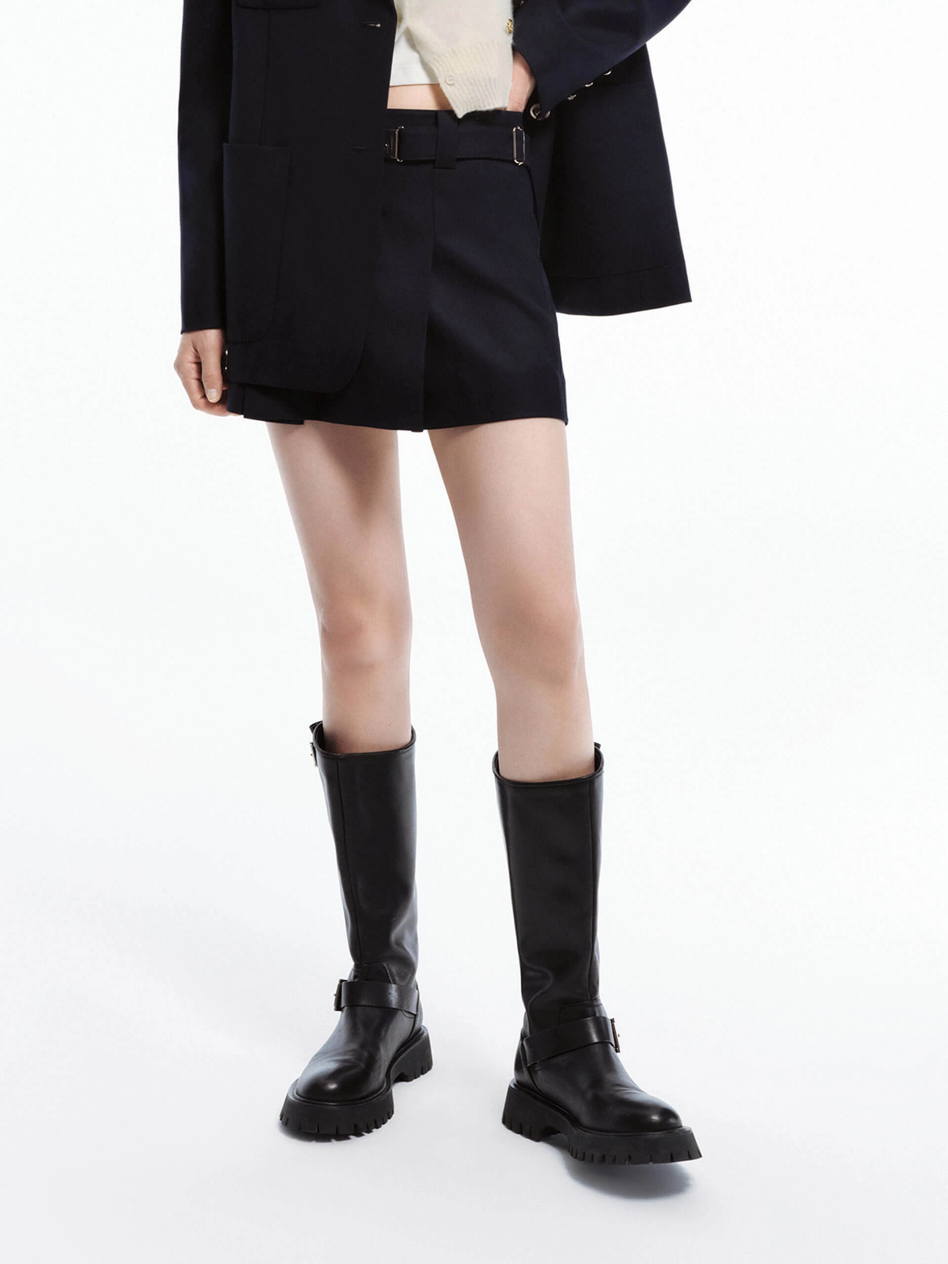 Include Belt Mini Skirt Modern Luxe