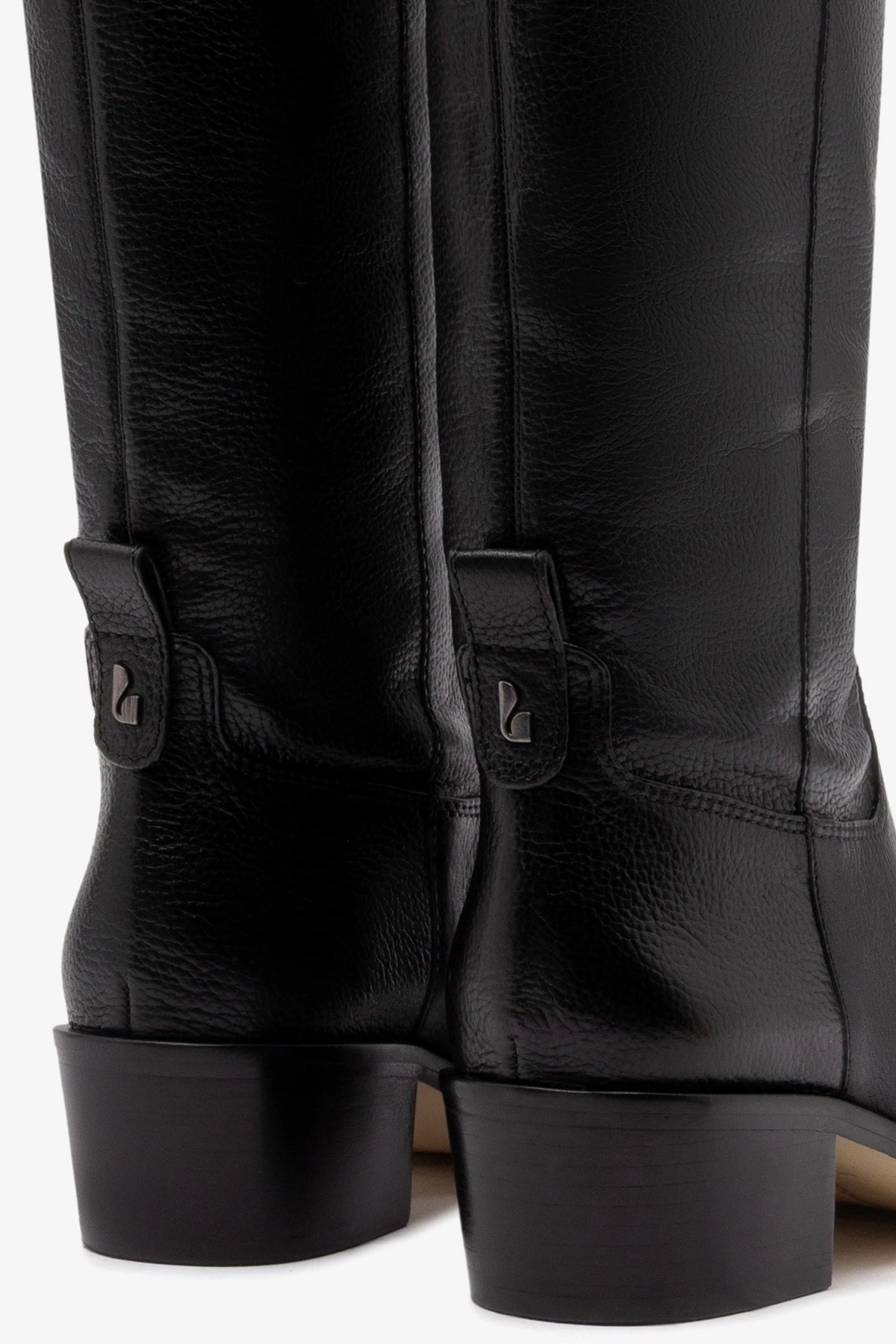 Florencia Hi Boot In Black Leather Shock Absorbing Functional Minimalist Smooth Texture