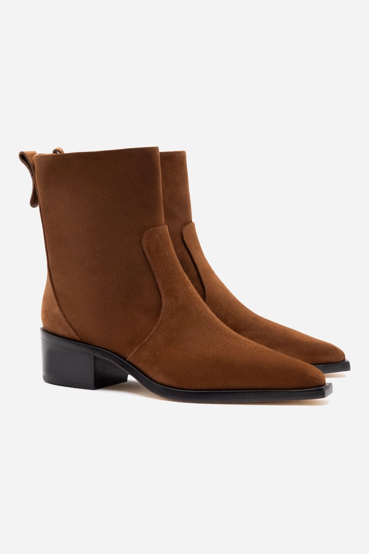 Mud Resistant Daily Walks Insulated Morning Walk Florencia Low Boot In Burnt Umber Suede