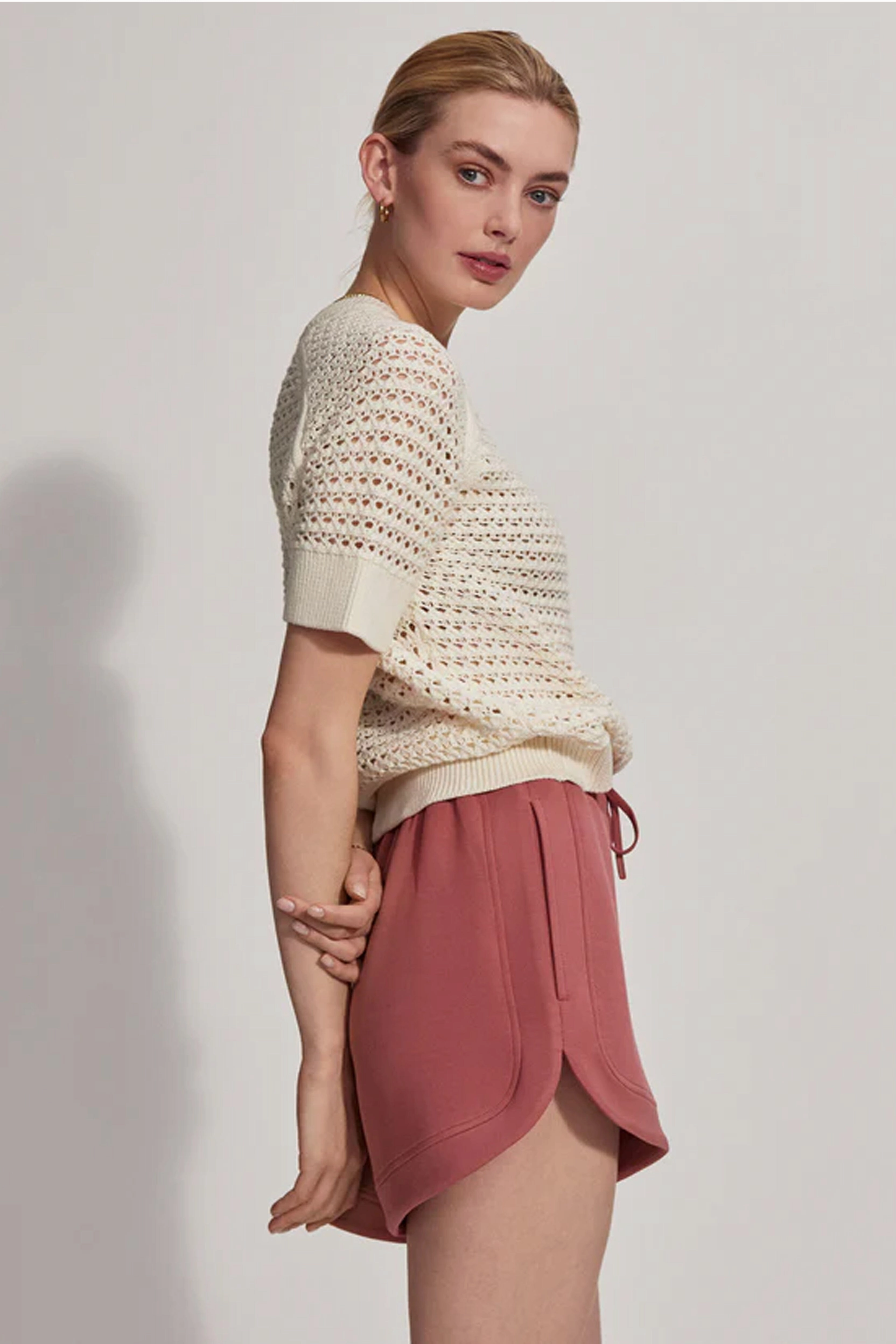 VARLEY | Ollie High Rise Short 3.5 - Withered Rose sunglasses