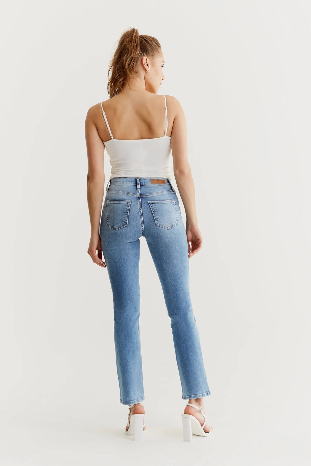 Stay Active Slim Wear Design Hannah Pant - Light Blue - L30