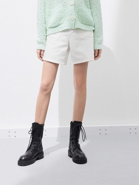 Casual Layers Breeze Friendly Front Pocket Denim Shorts