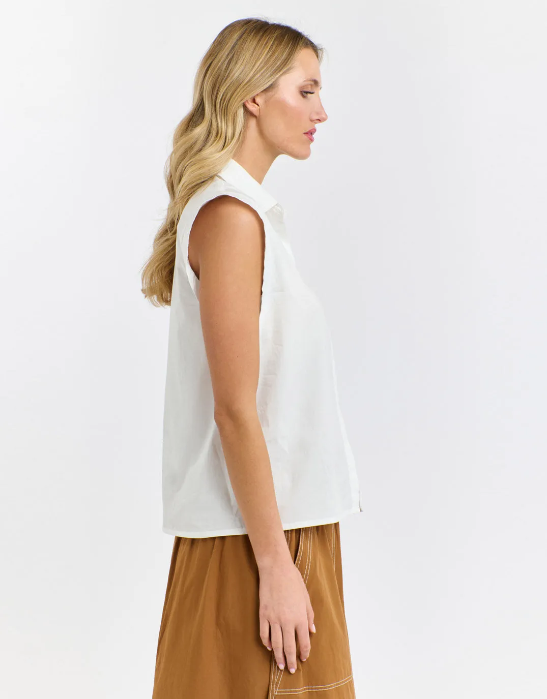 Premium Quality Inner Layer Gigi Shirt - White