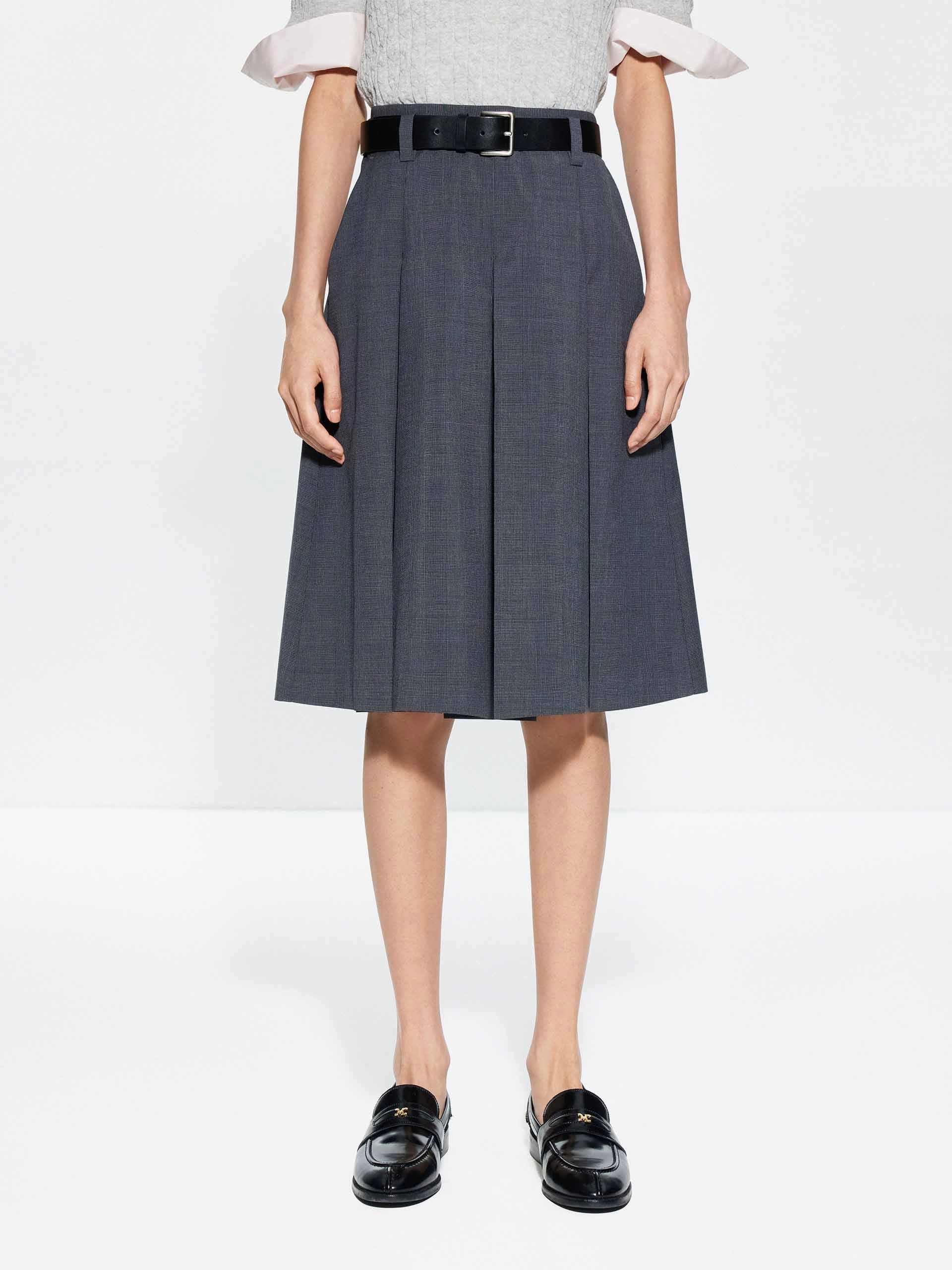 TearResistantBuild Wrinkle Free Fabric Side Pocket Pleated Culottes