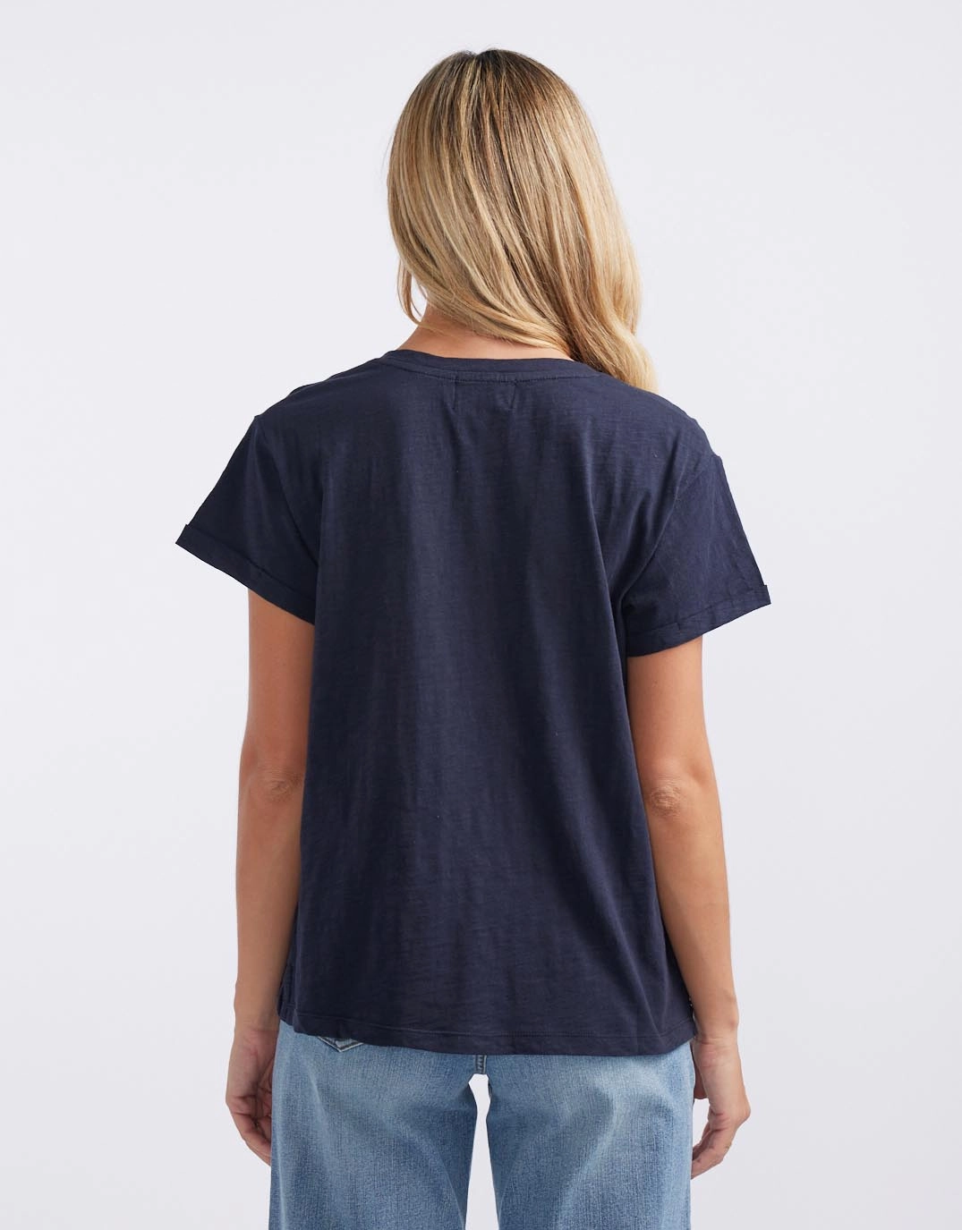 Turn Back V Neck T-Shirt - Navy MoistureWicking Modern Layering