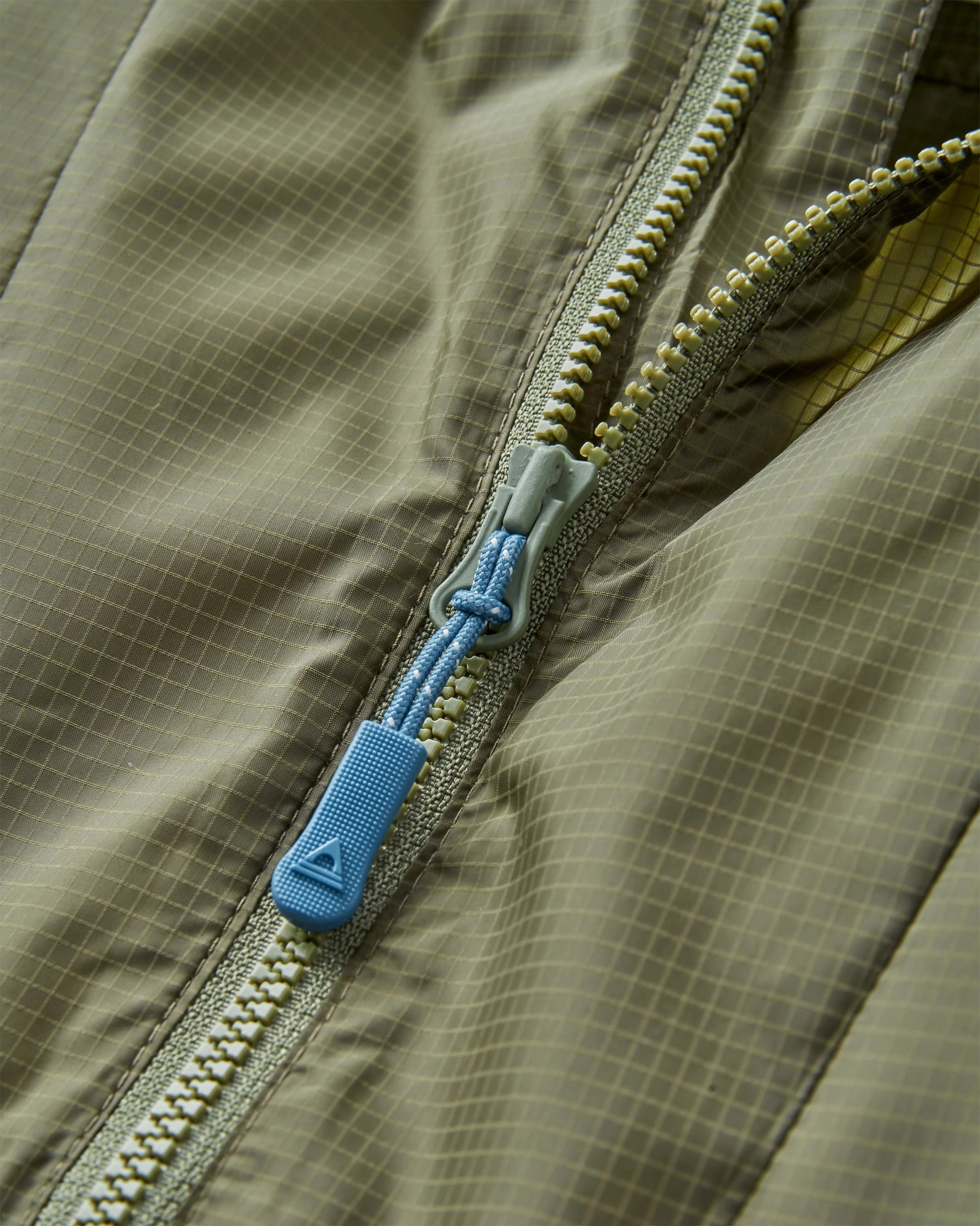 Gusto Recycled Windshell Anorak - Khaki/Dark Denim Asymmetric Hemline