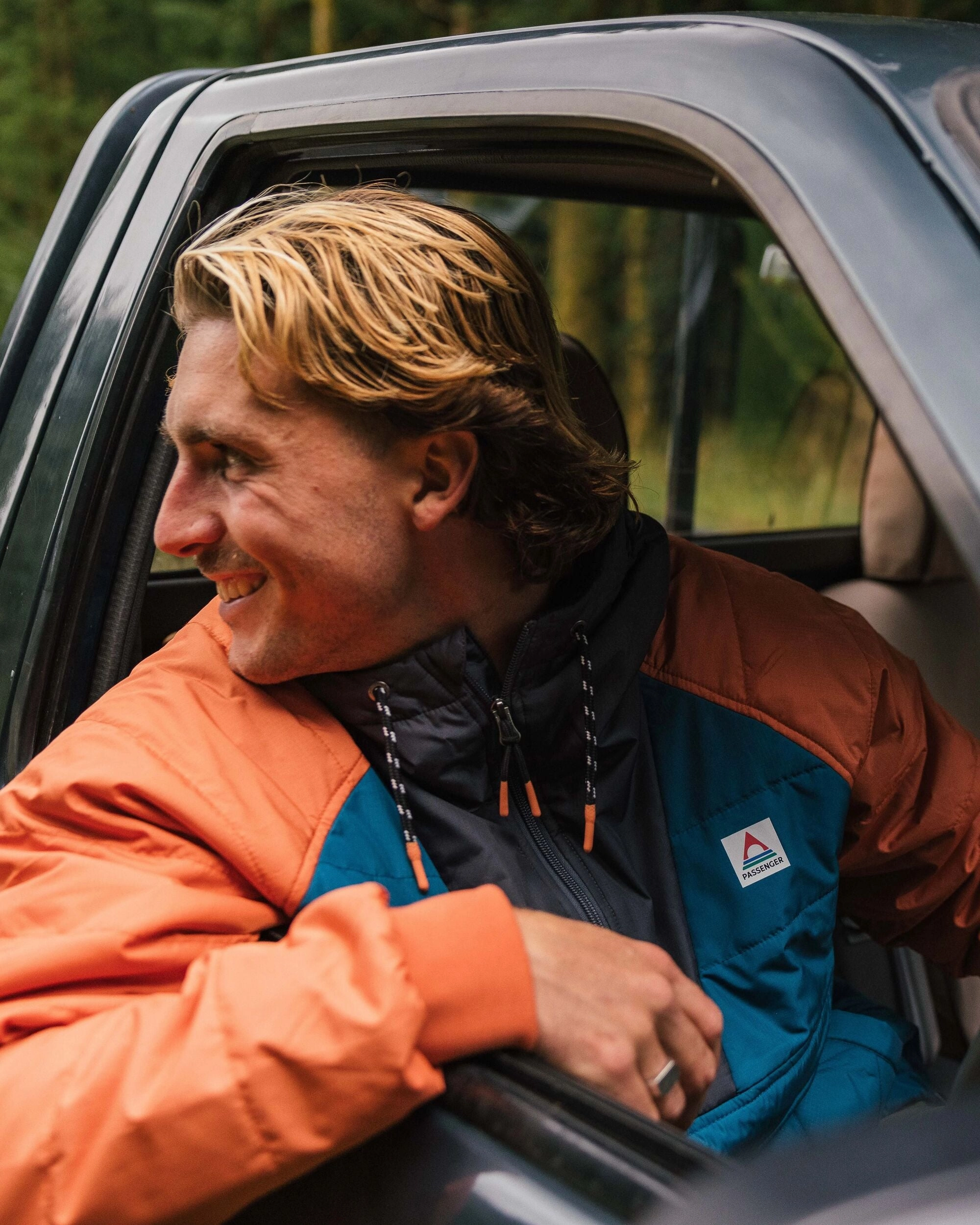 Wind Protection SoftInnerLayer Oceanic Recycled Insulated Anorak - Tidal Blue/Burnt Orange