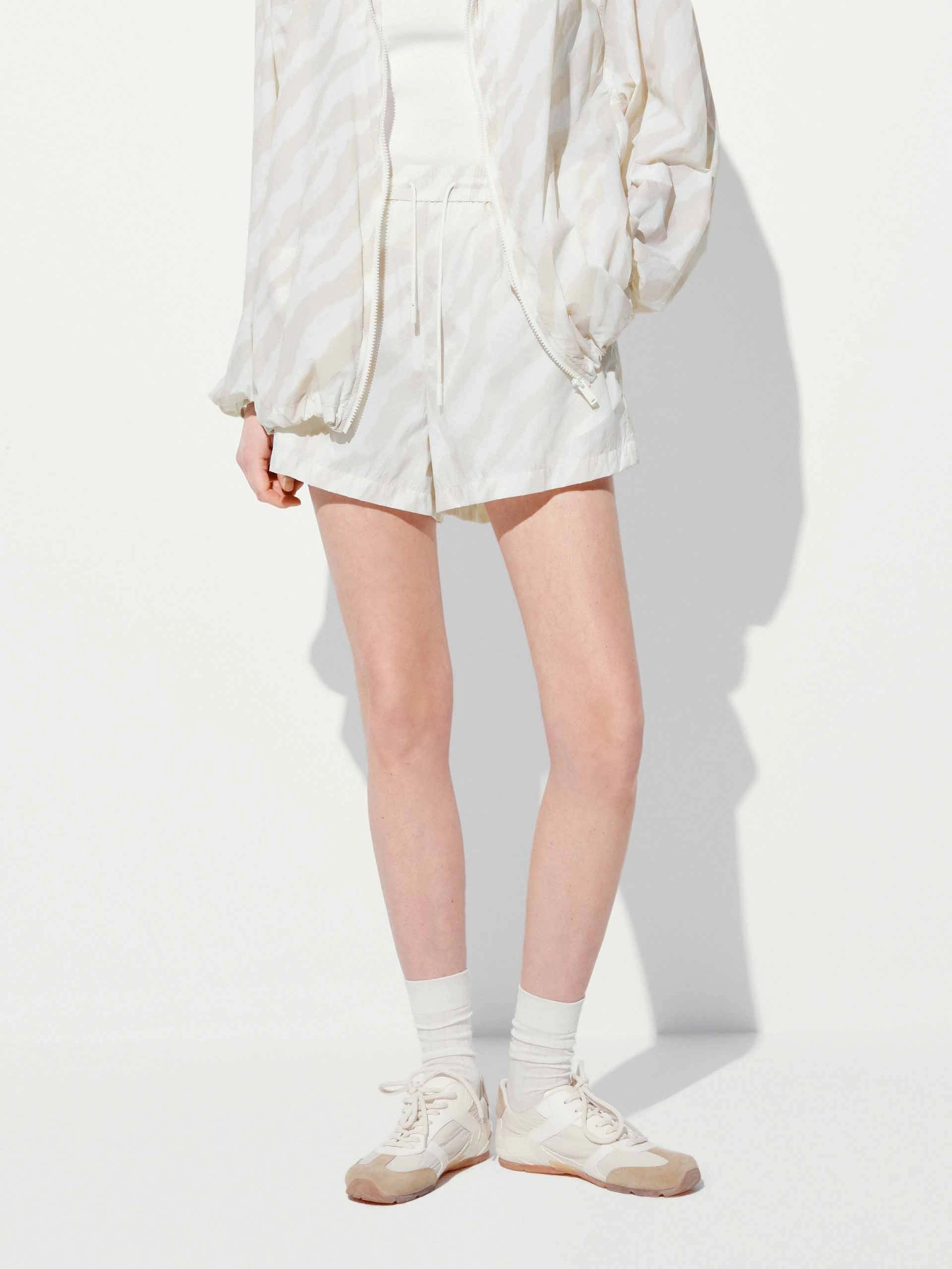 Zebra Pattern Elastic Shorts Comfy Design